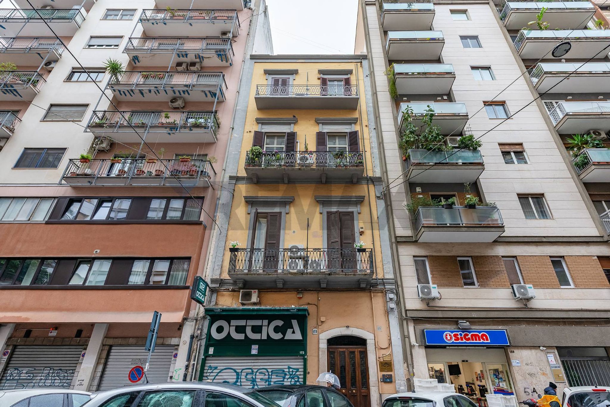 Edificio all'aperto