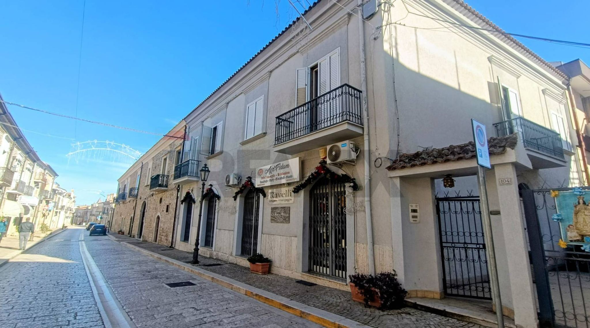 Edificio all'aperto
