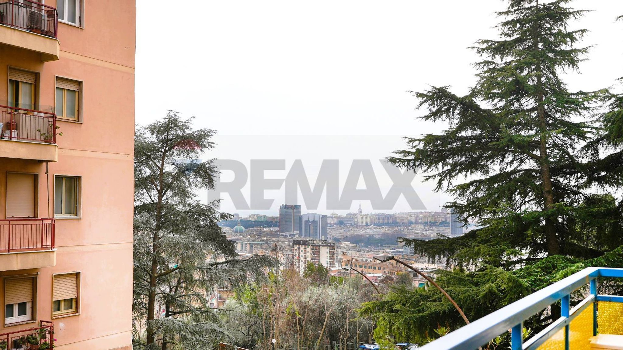 Immobile a Genova