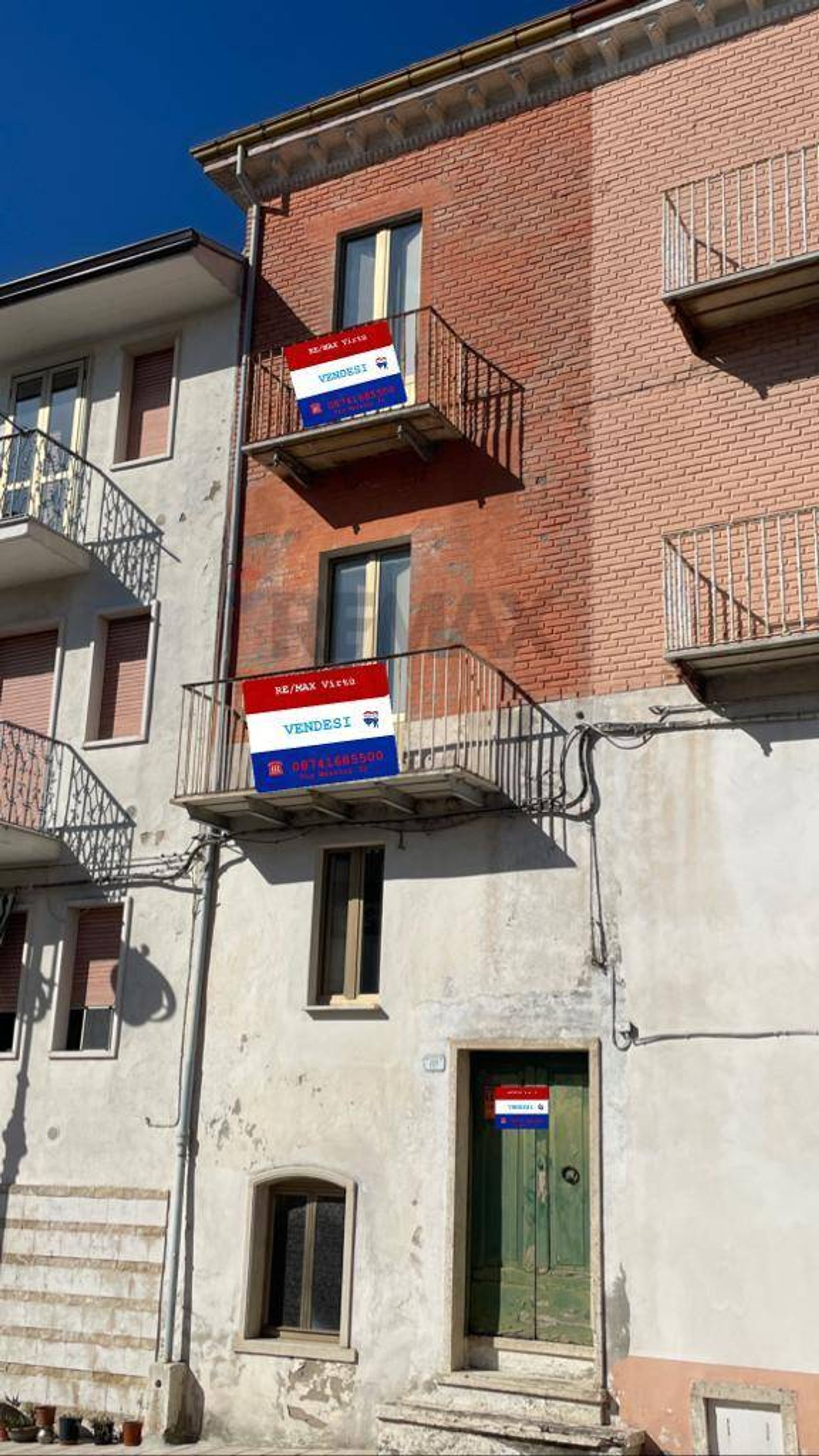 Edificio all'aperto