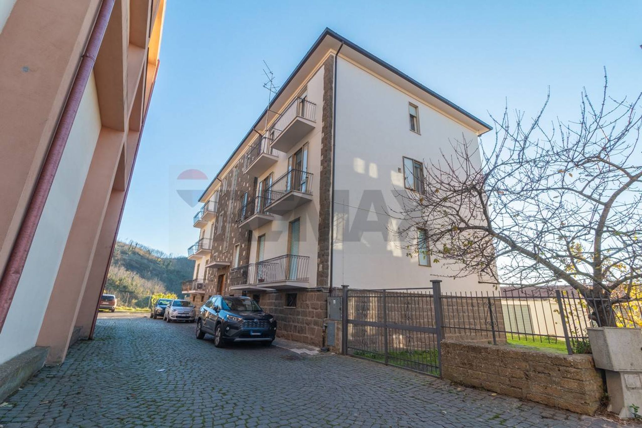 Edificio all'aperto