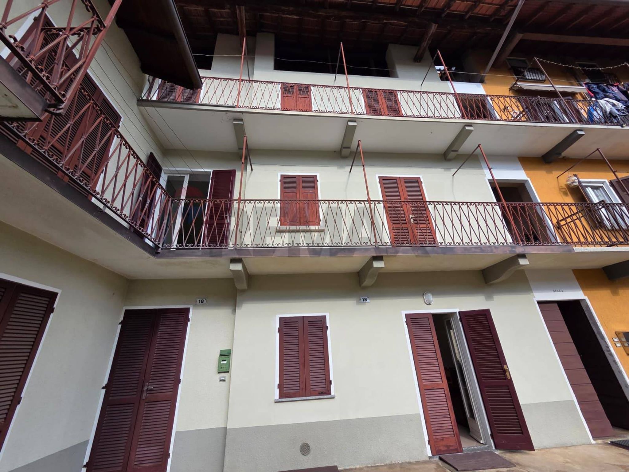 Edificio all'aperto