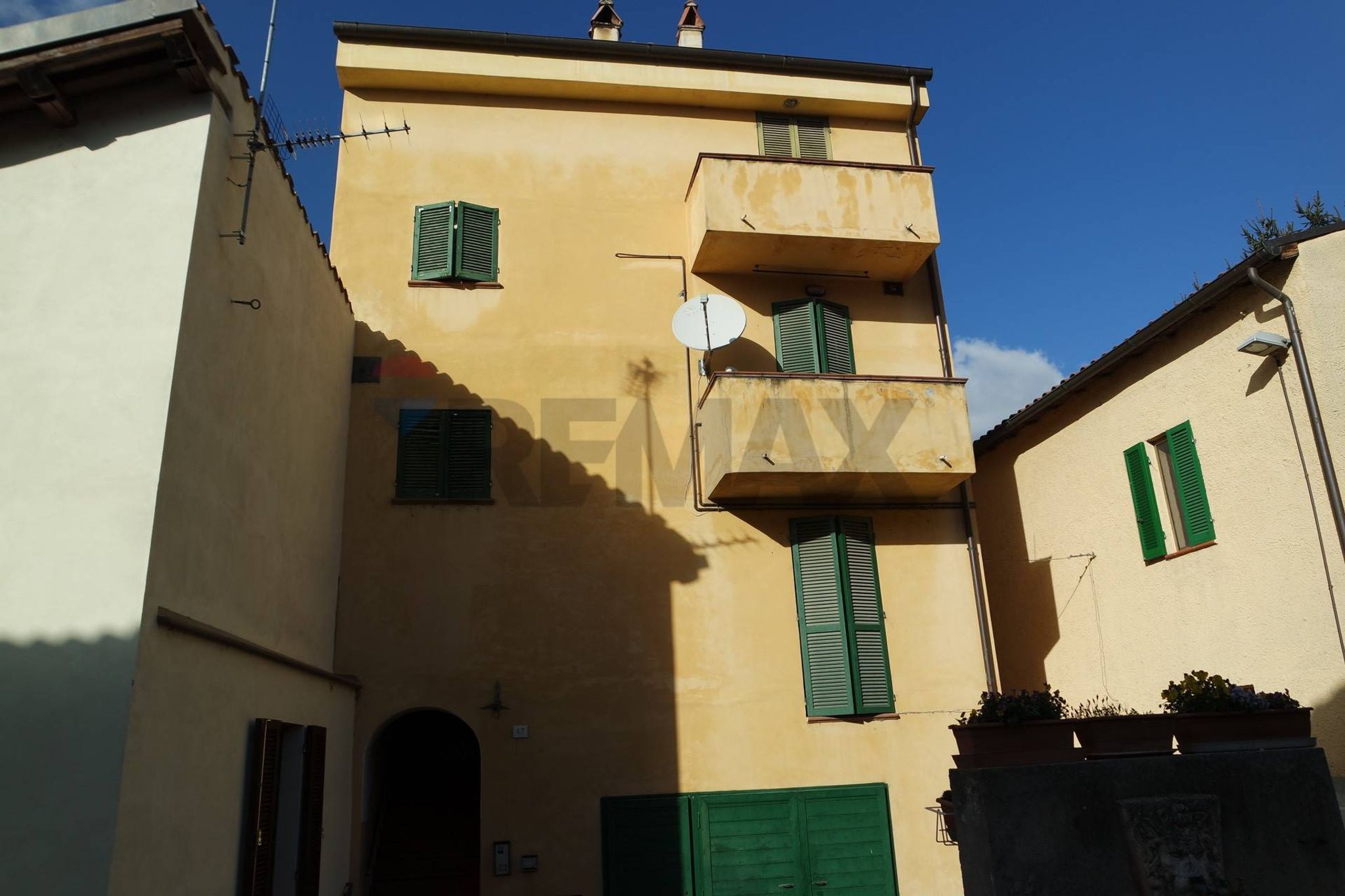 Edificio all'aperto