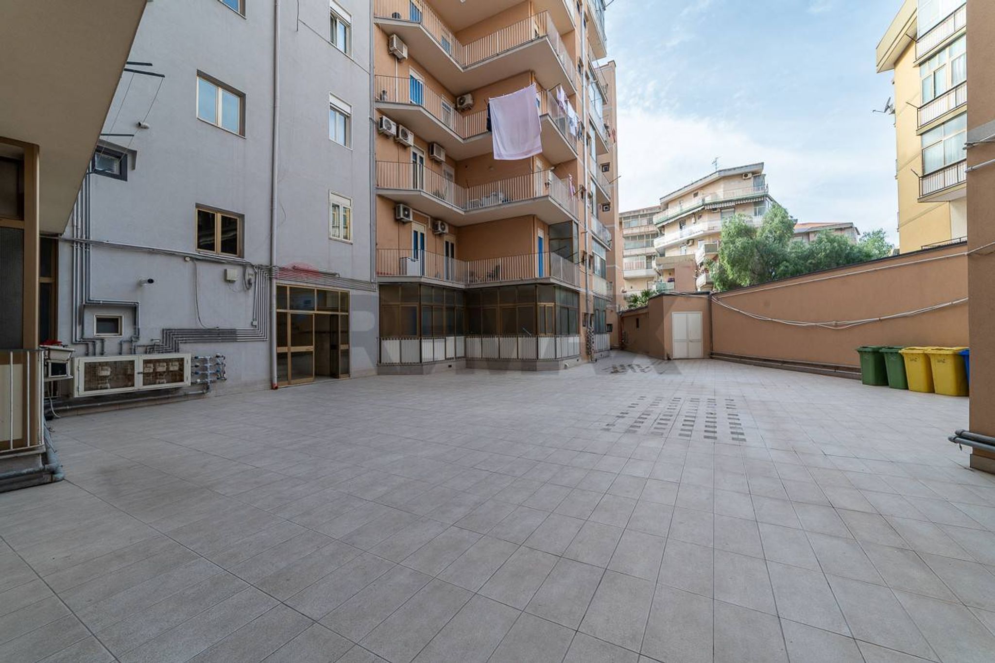 Edificio all'aperto
