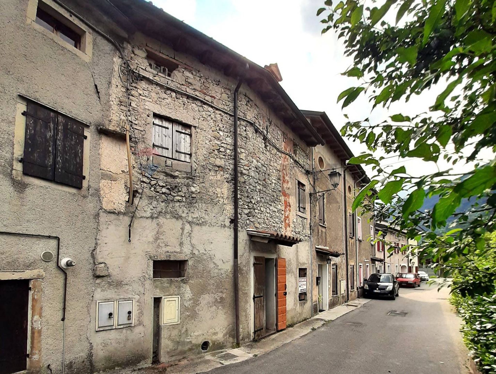 Edificio all'aperto