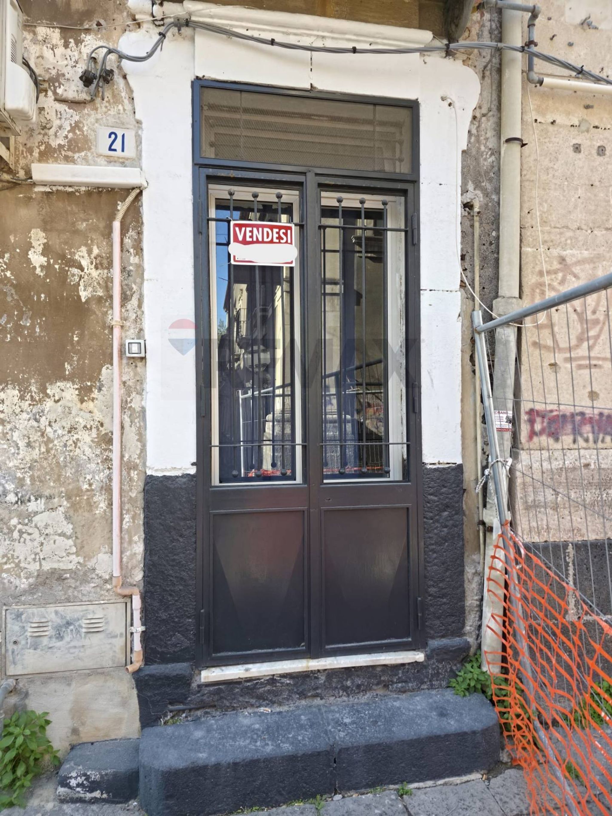 Edificio all'aperto