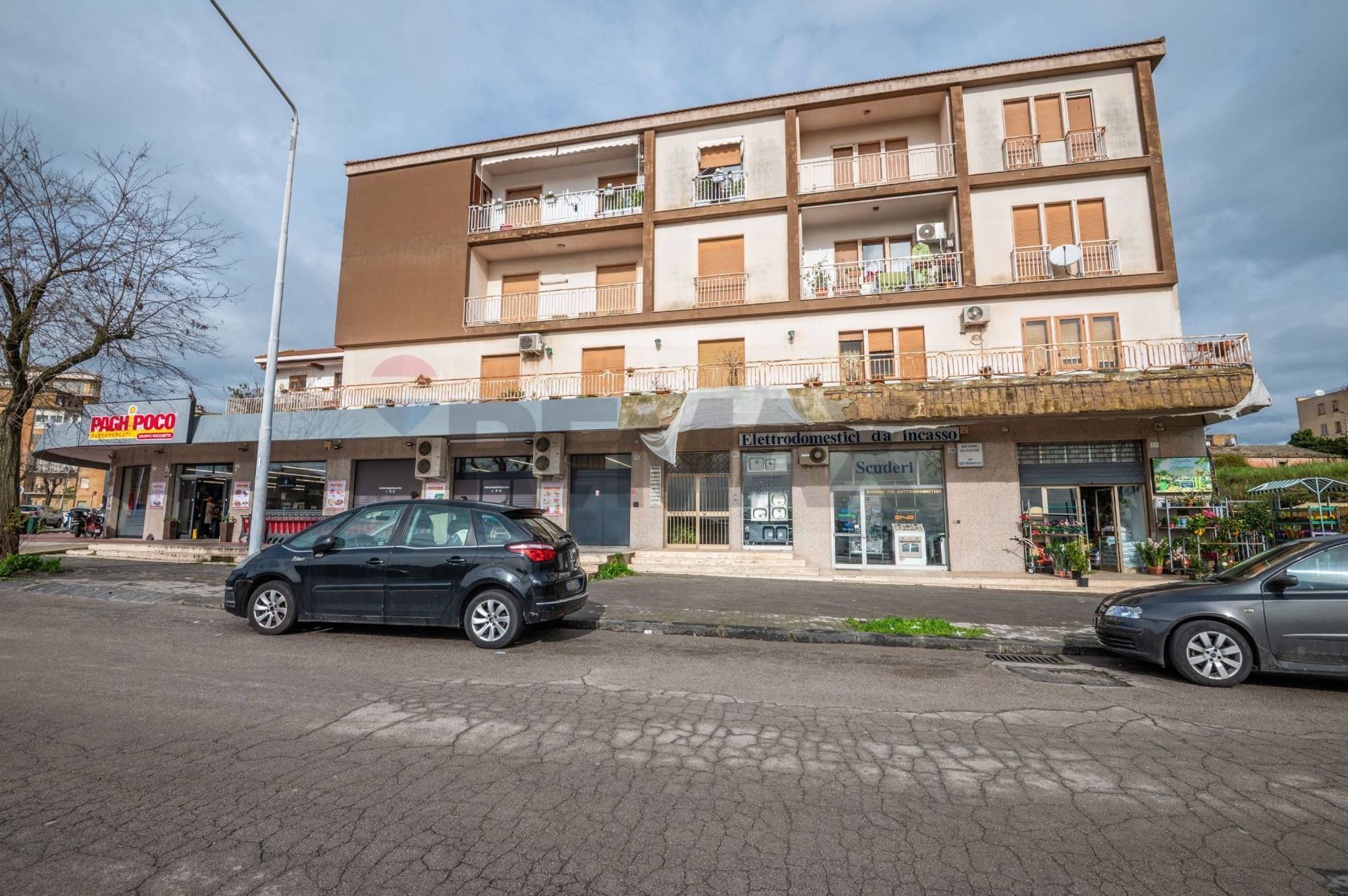 Edificio all'aperto