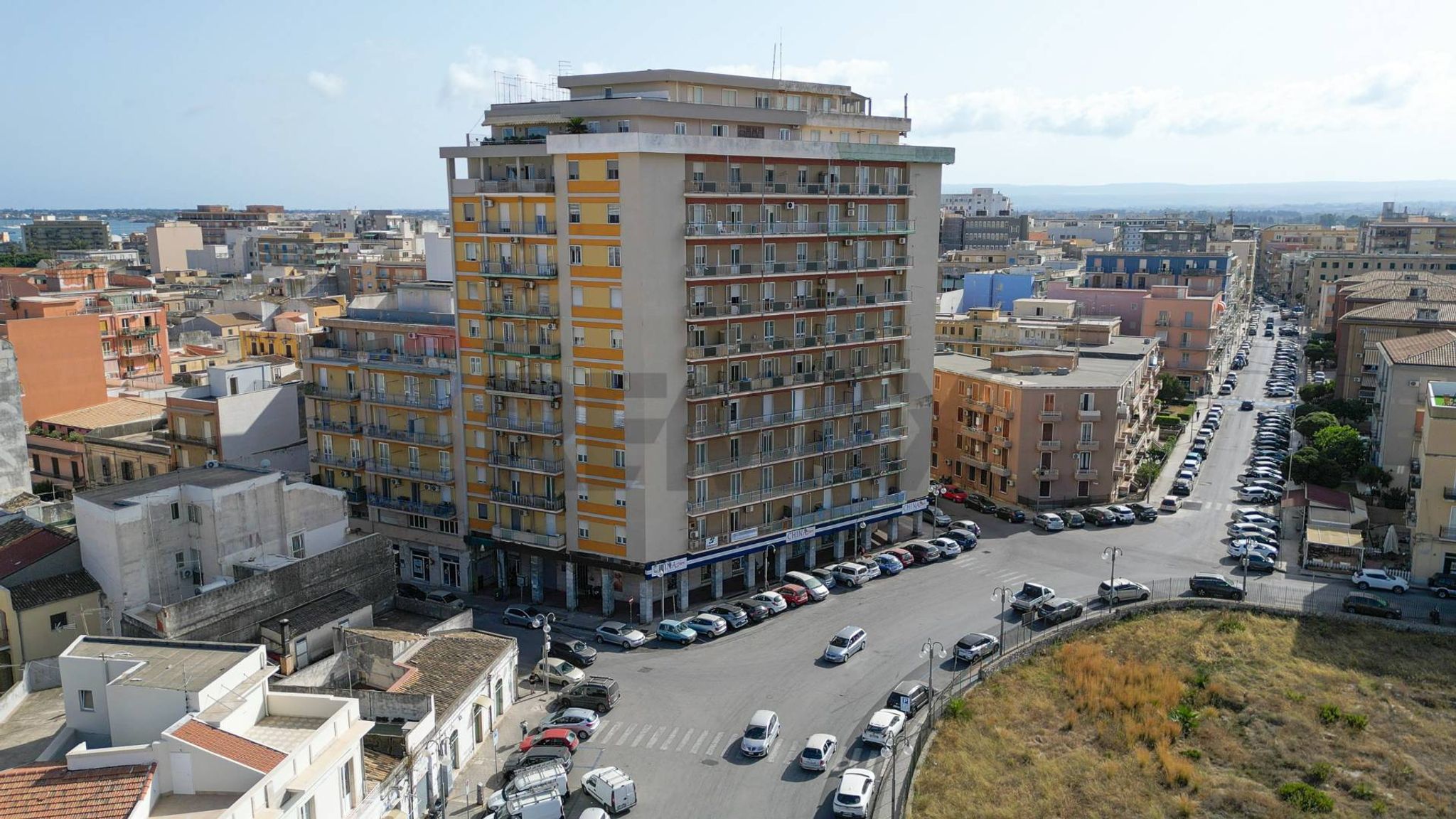 Edificio all'aperto
