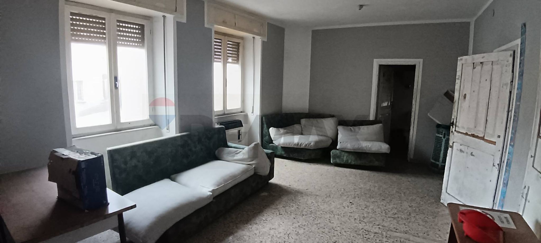 Property in Sigillo