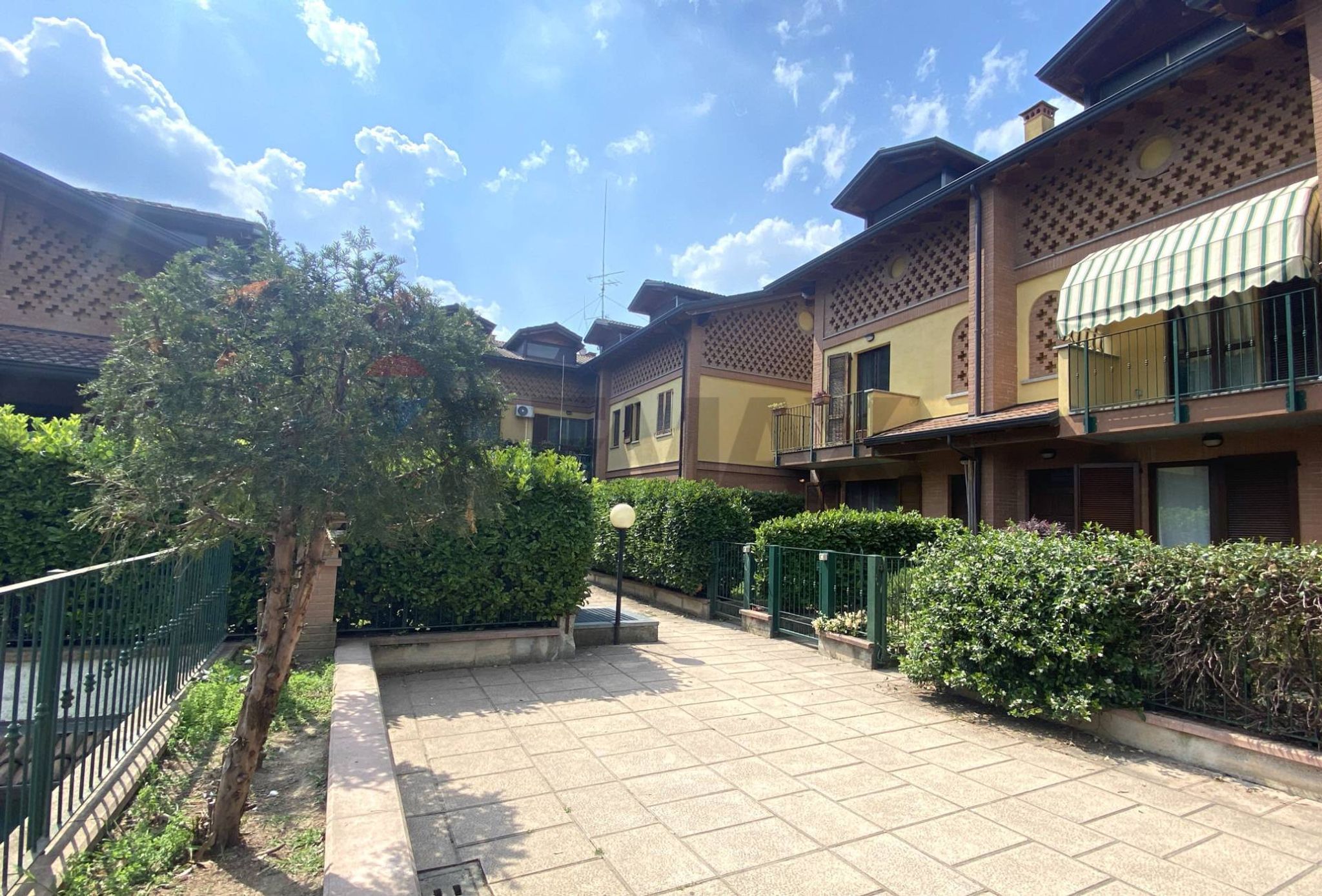 Edificio all'aperto