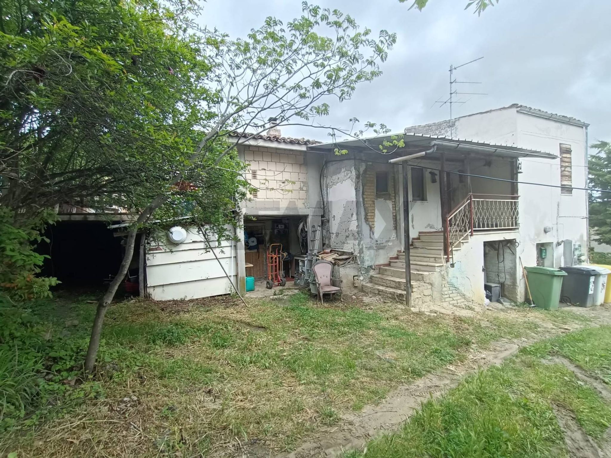 Property in Penne