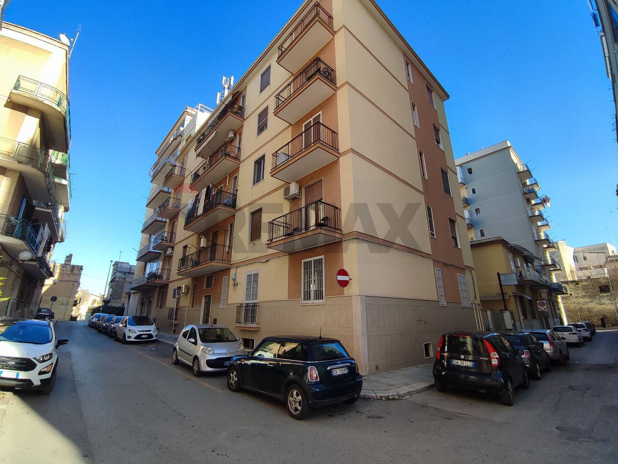 Edificio all'aperto