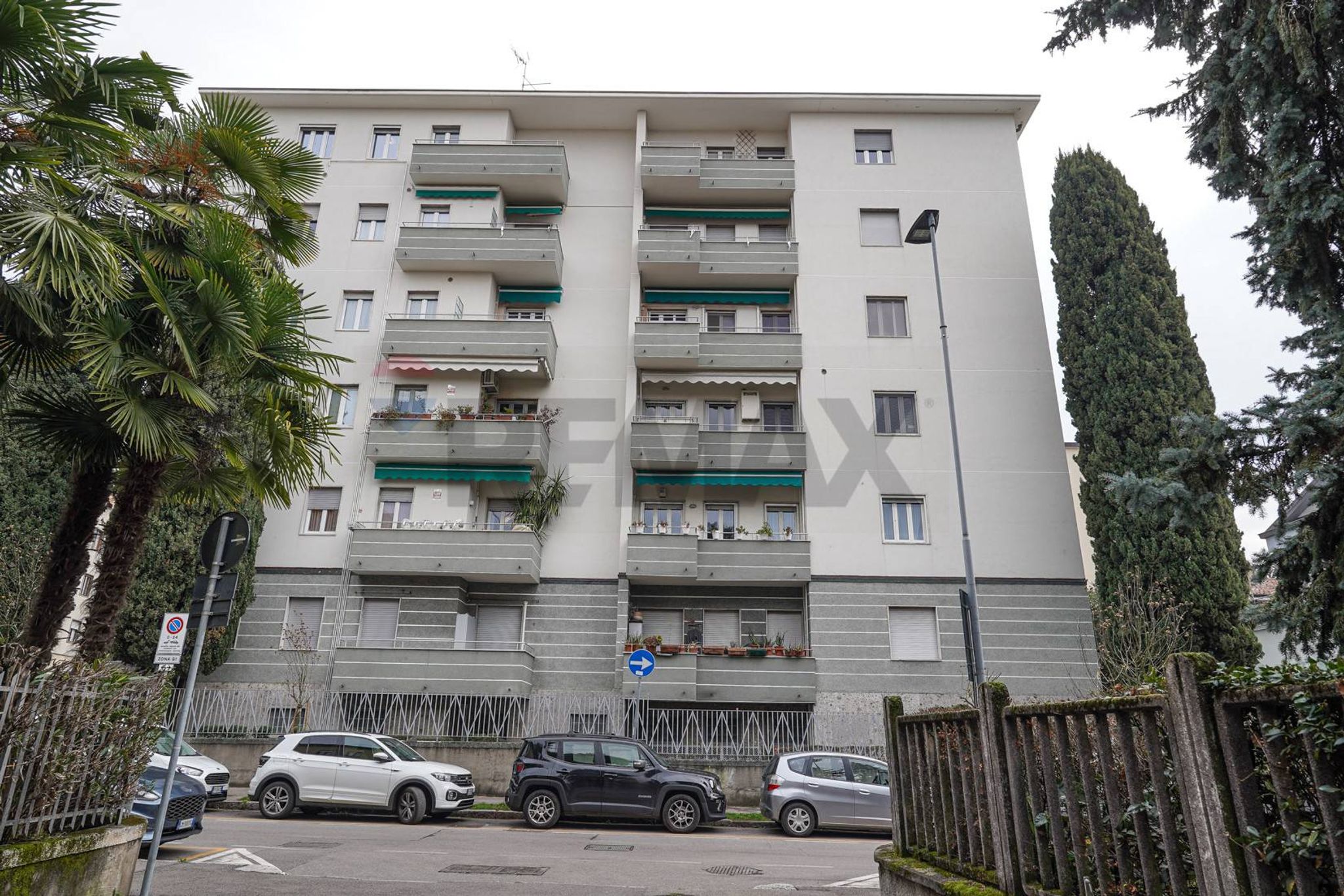Edificio all'aperto