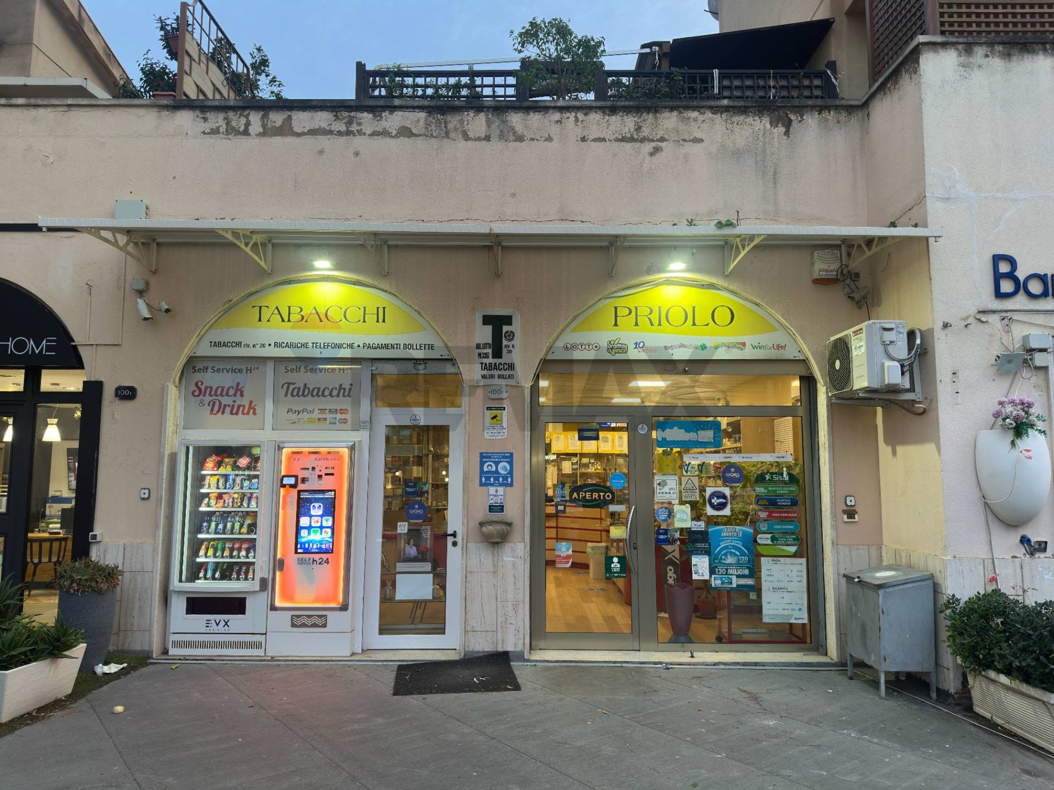 Edificio all'aperto