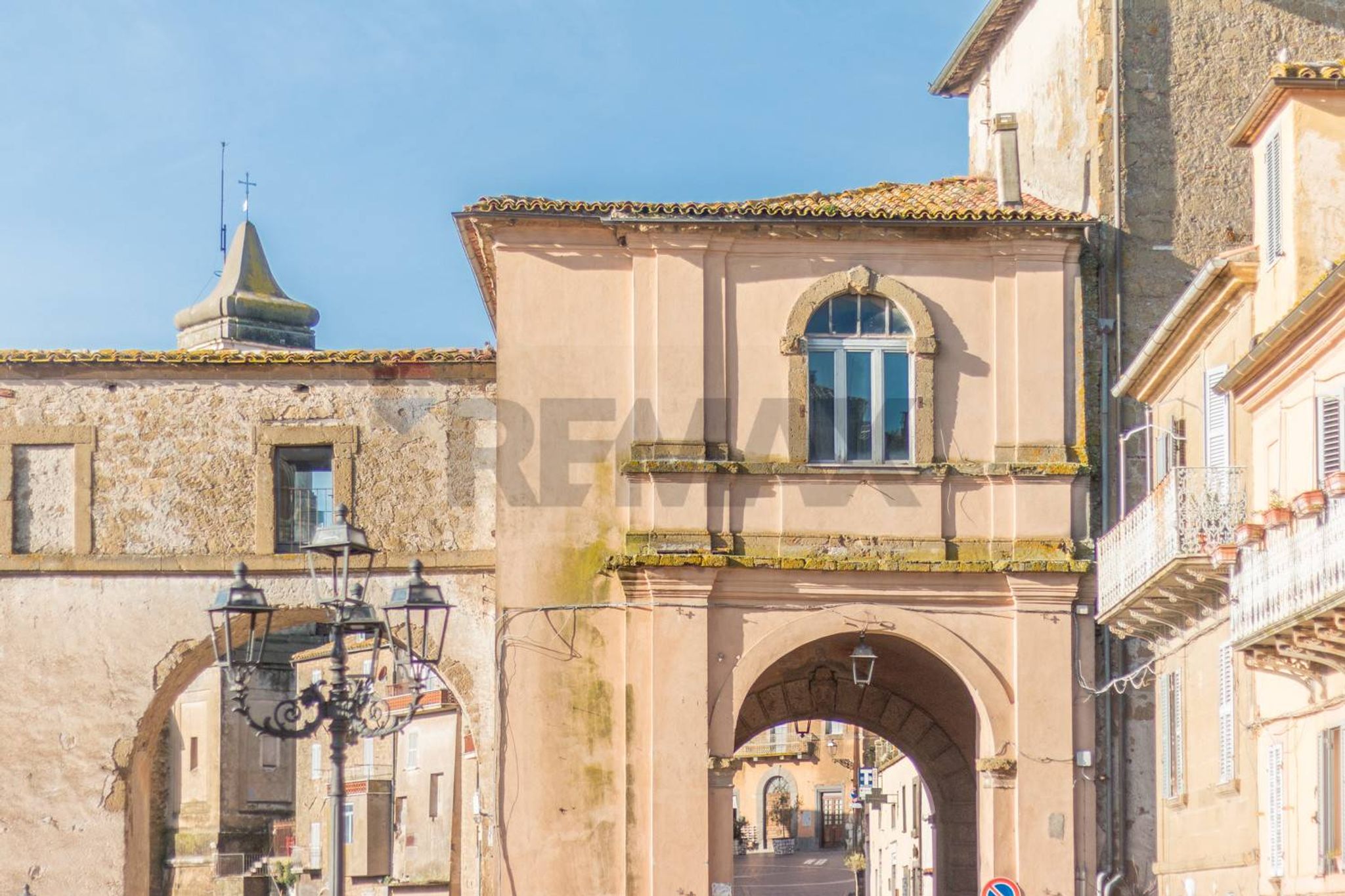 Edificio all'aperto
