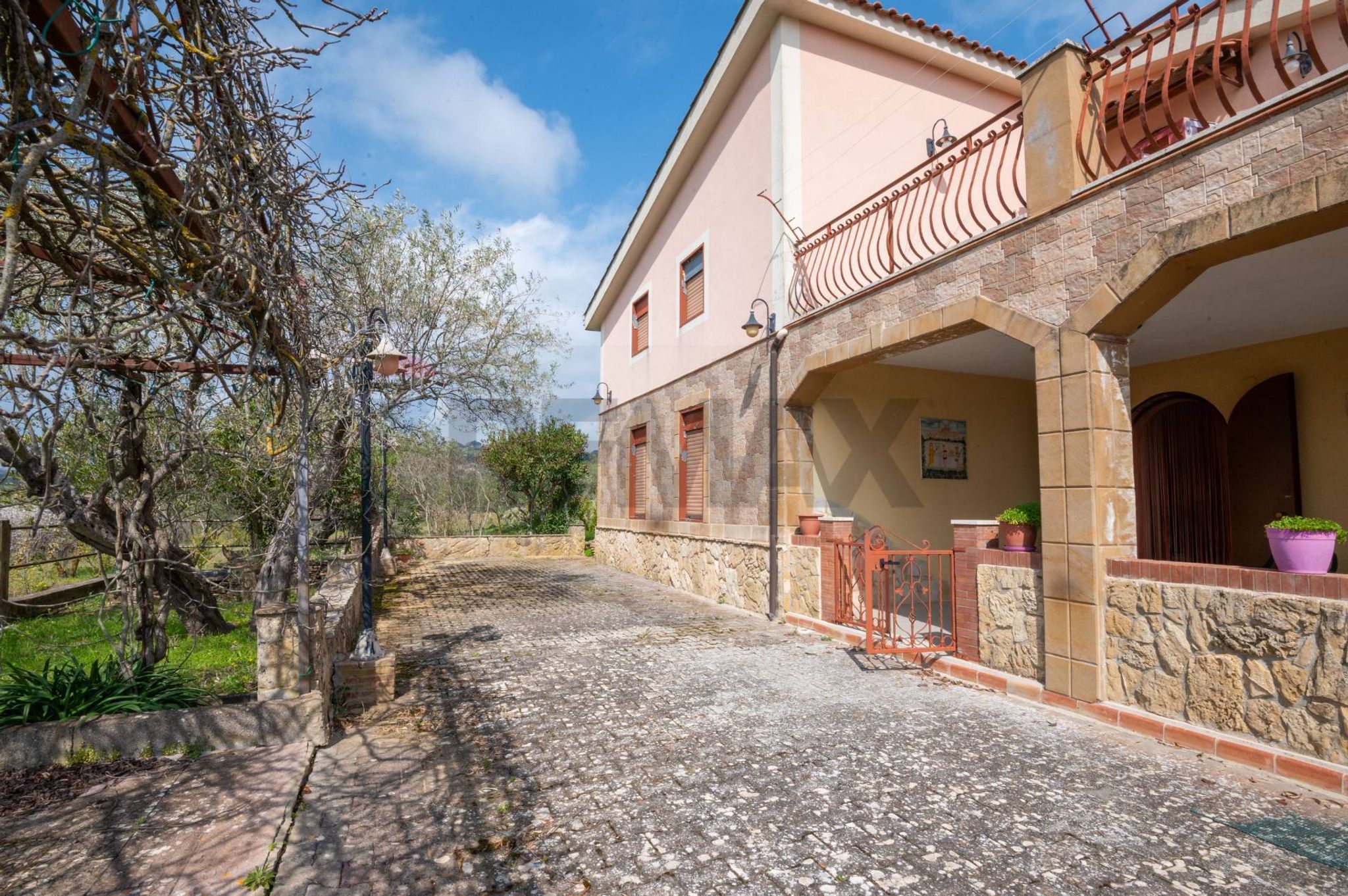 Casa all'aperto