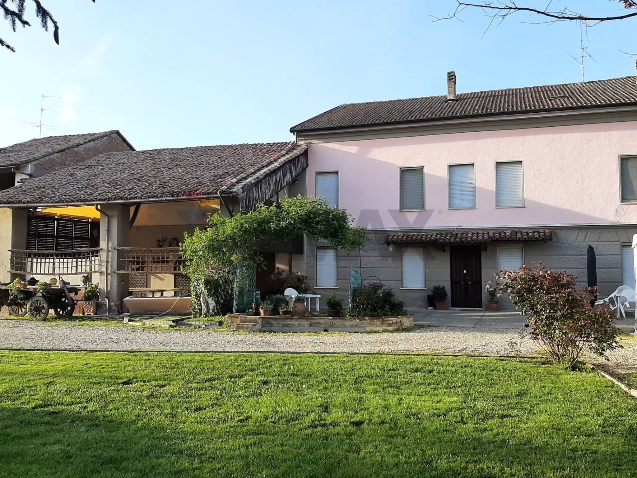 Property in Alluvioni Piovera