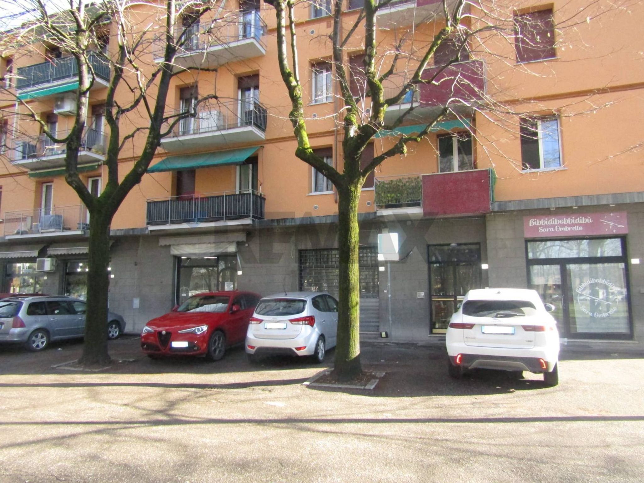 Edificio all'aperto