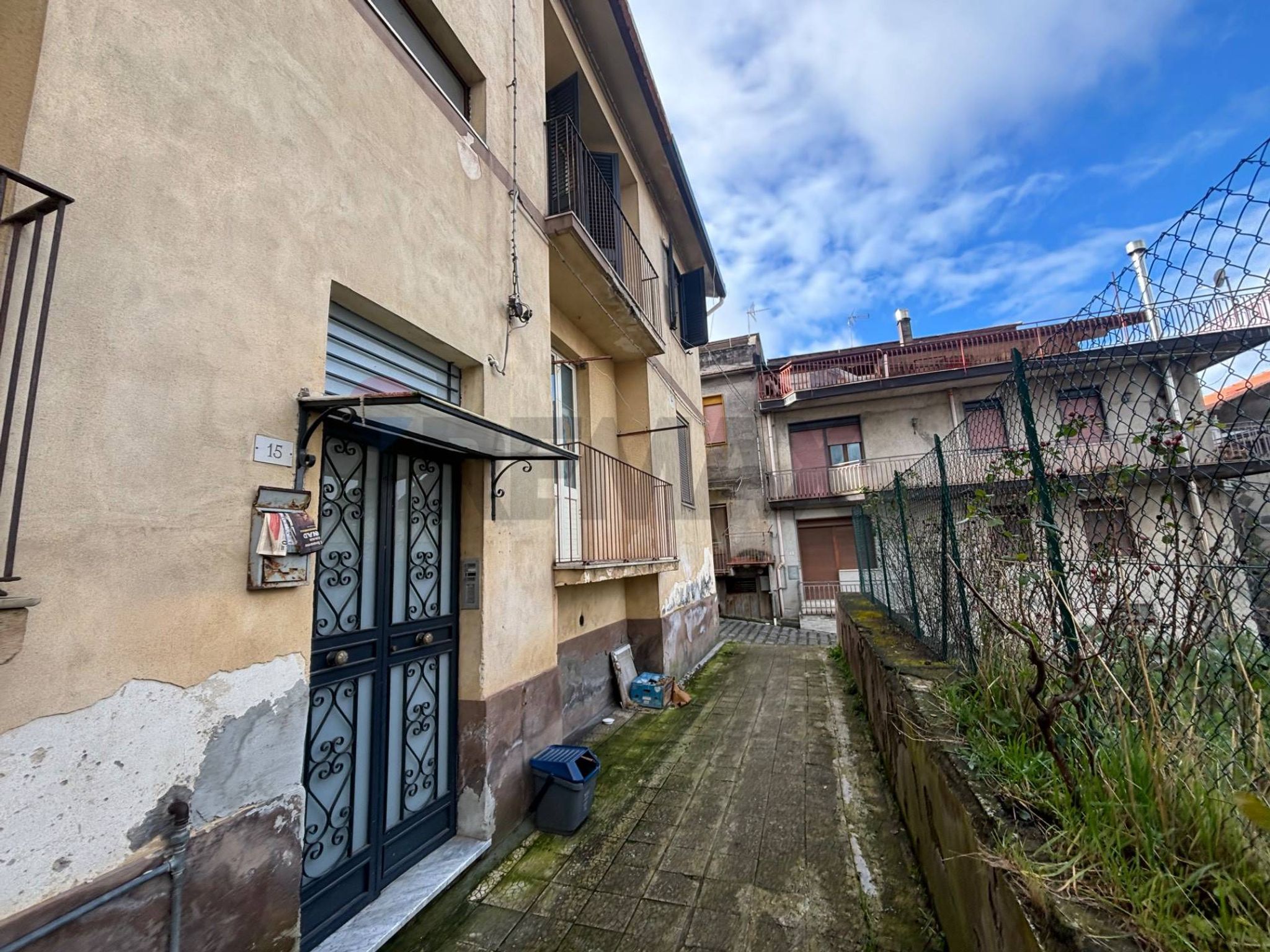 Edificio all'aperto