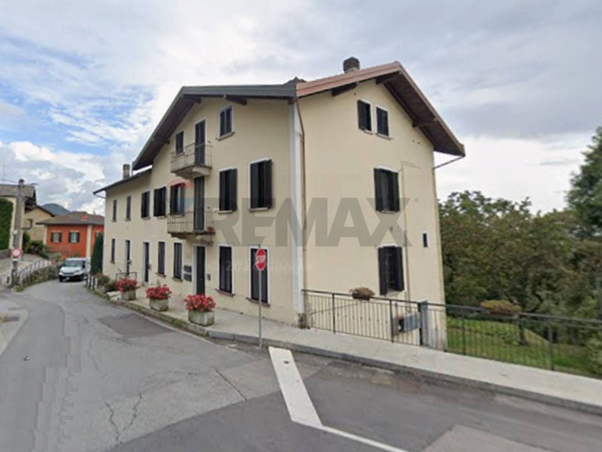 Edificio all'aperto