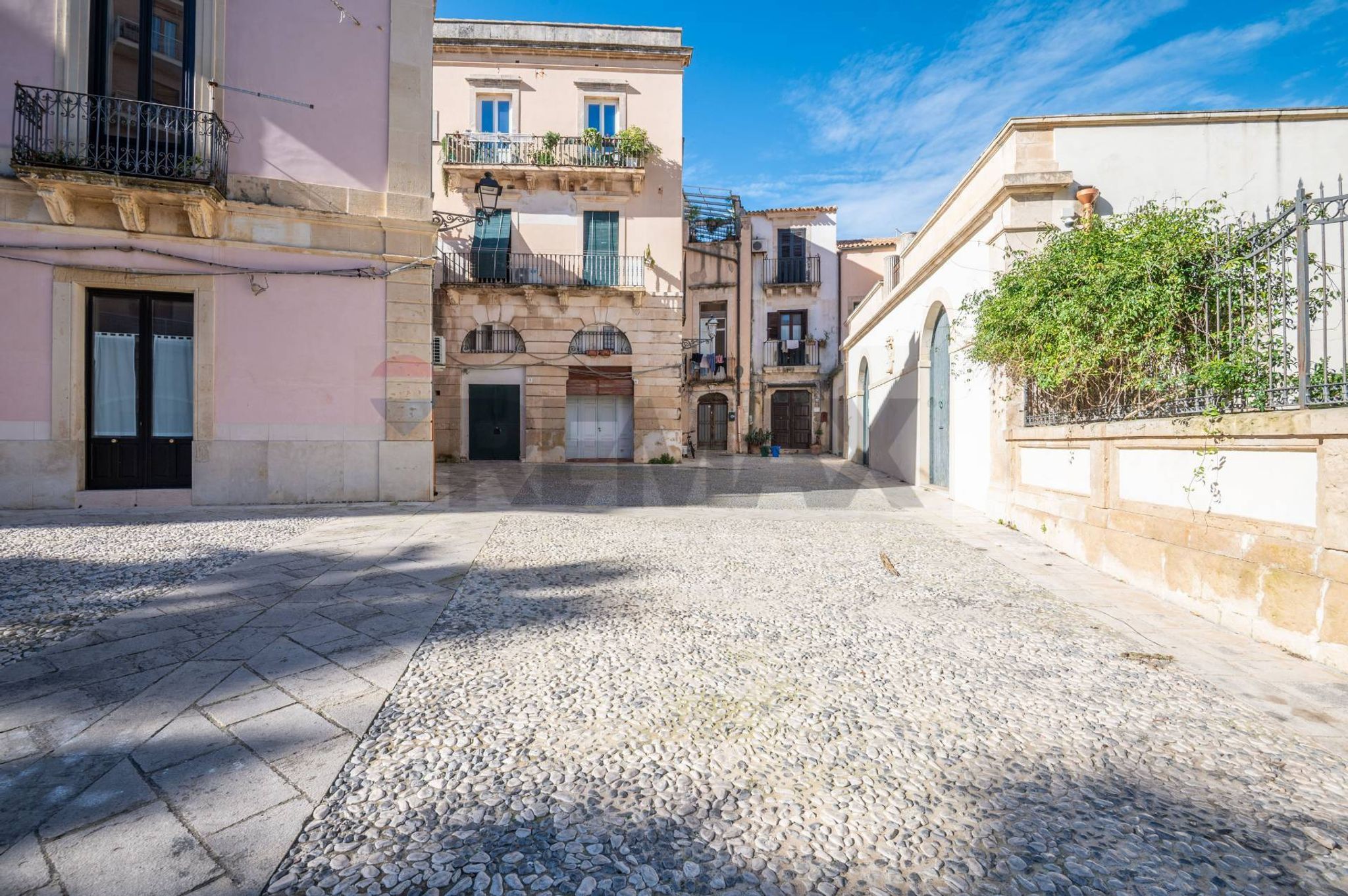 Edificio all'aperto