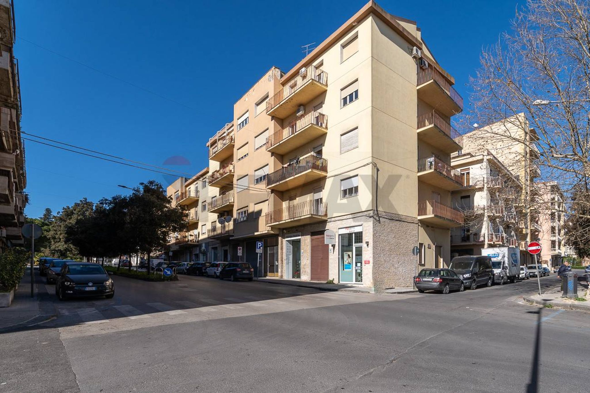 Edificio all'aperto