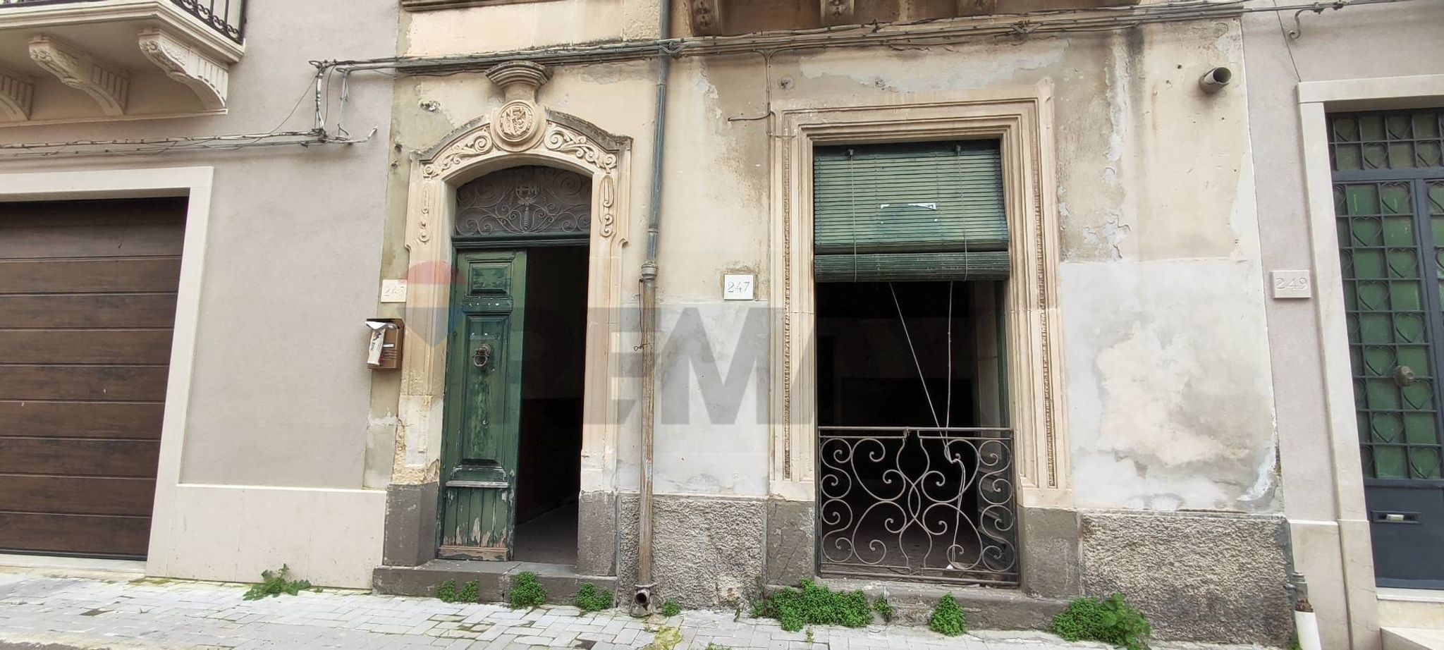 Edificio all'aperto