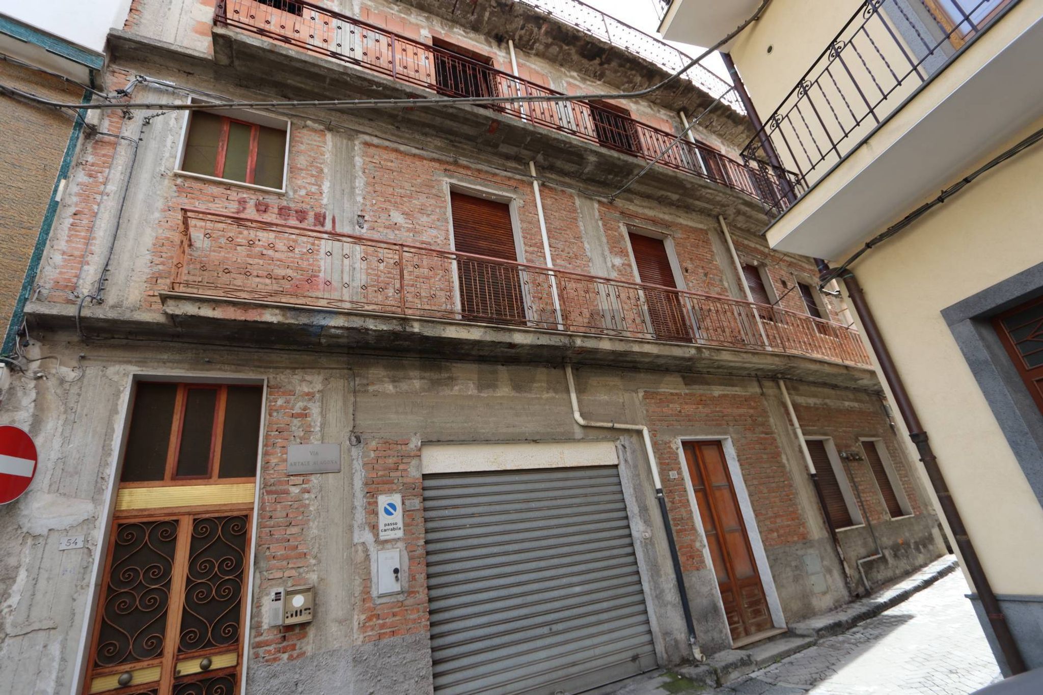 Edificio all'aperto