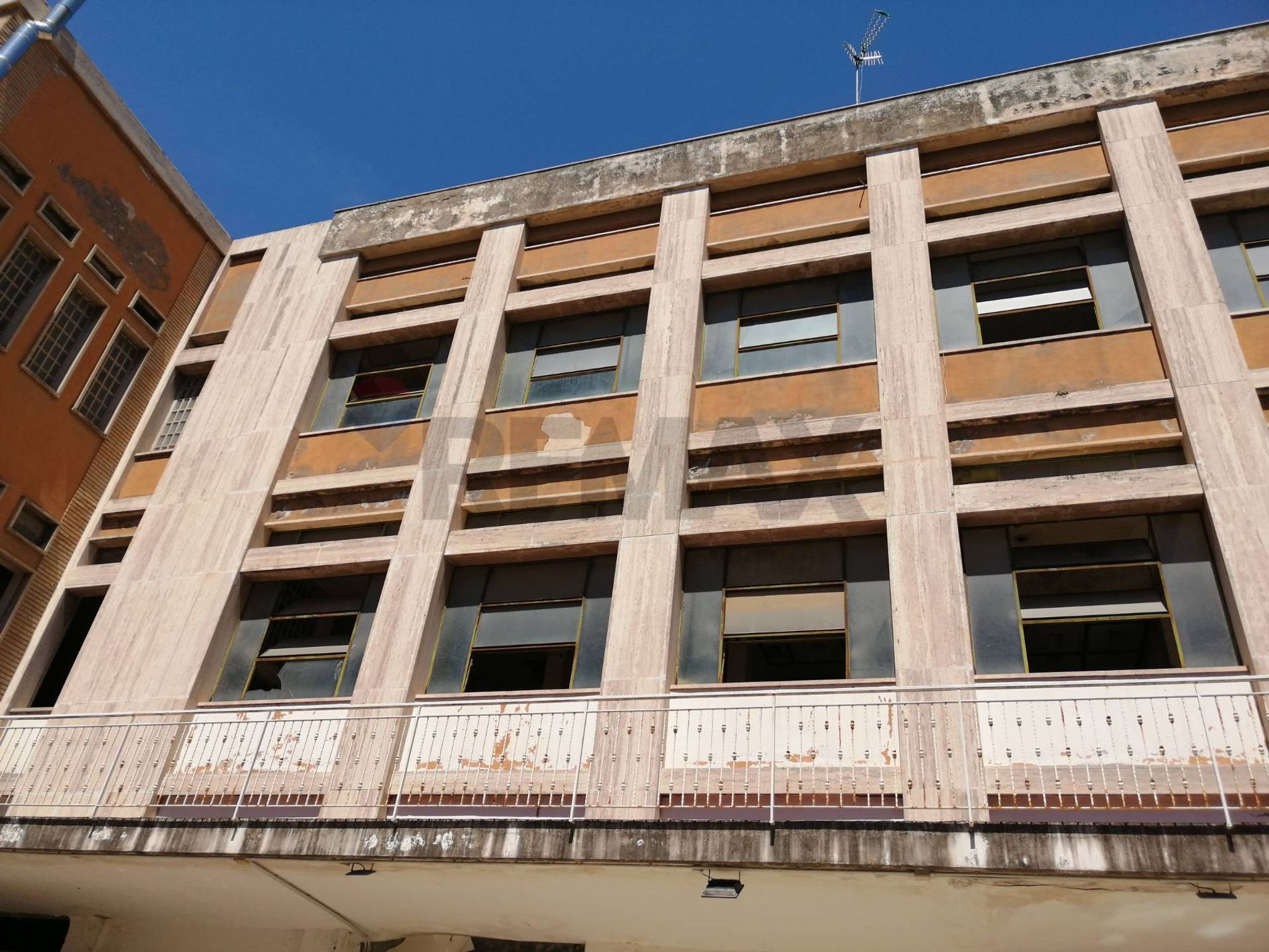 Edificio all'aperto
