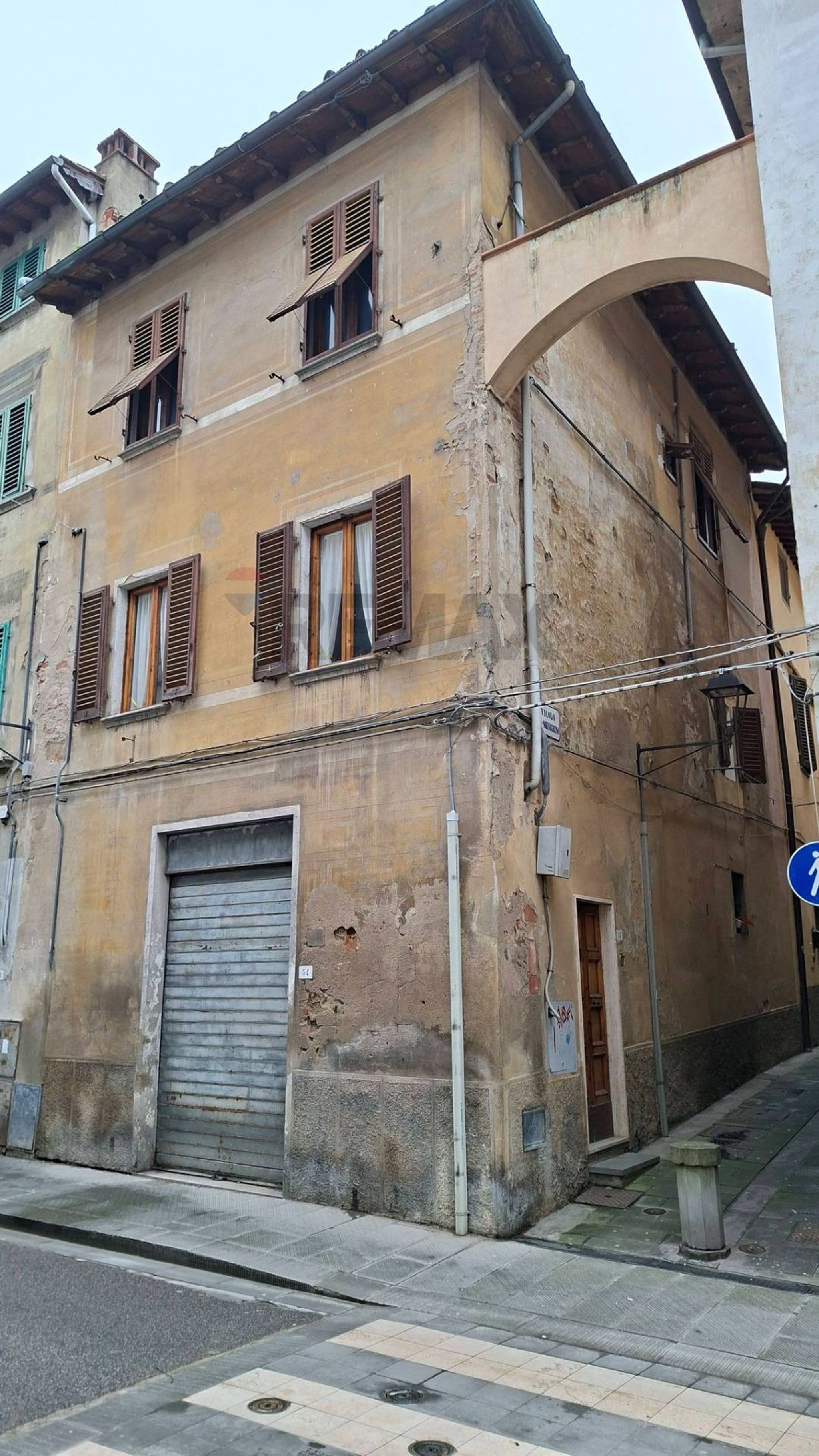 Edificio all'aperto