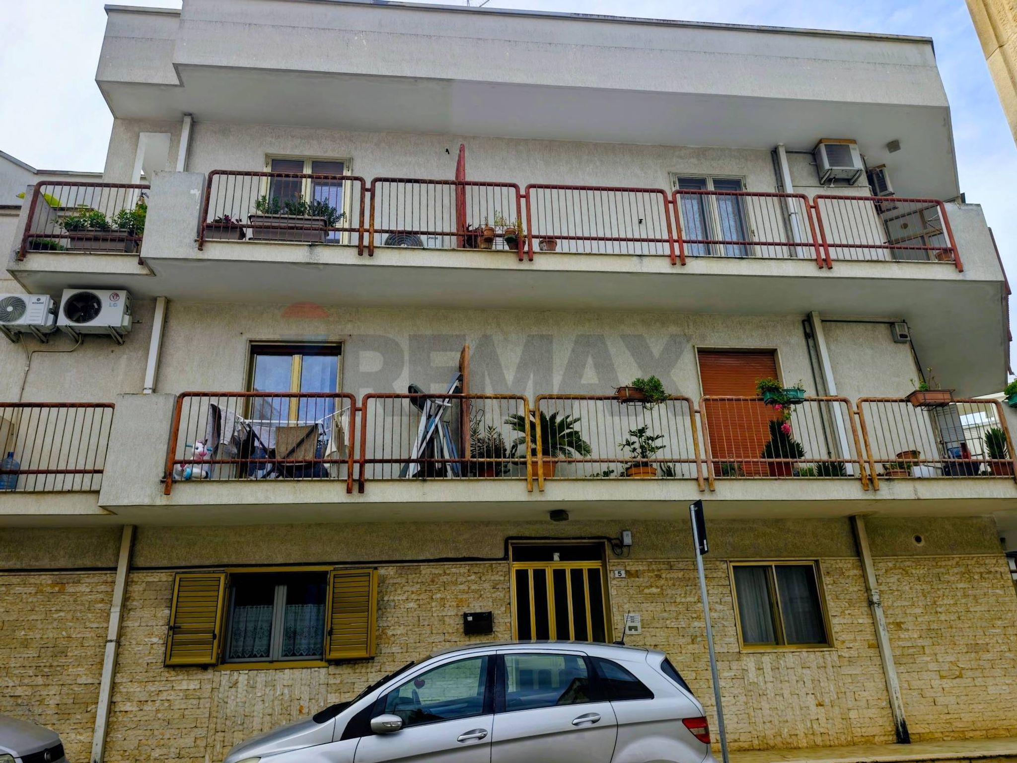 Edificio all'aperto