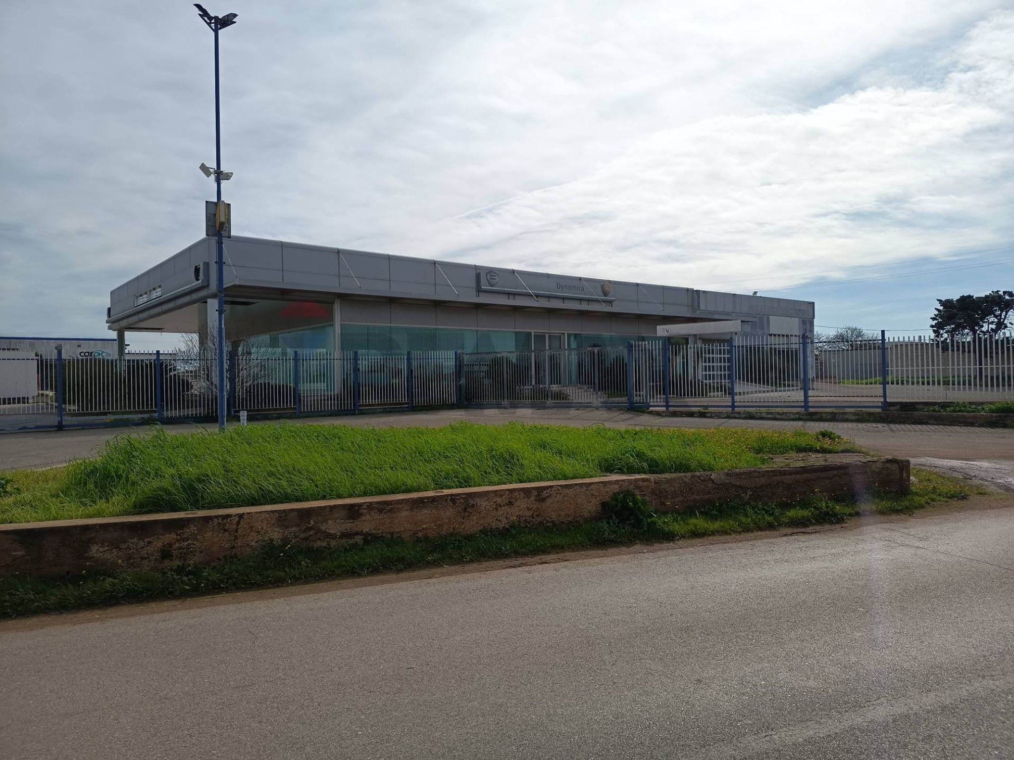 Edificio all'aperto