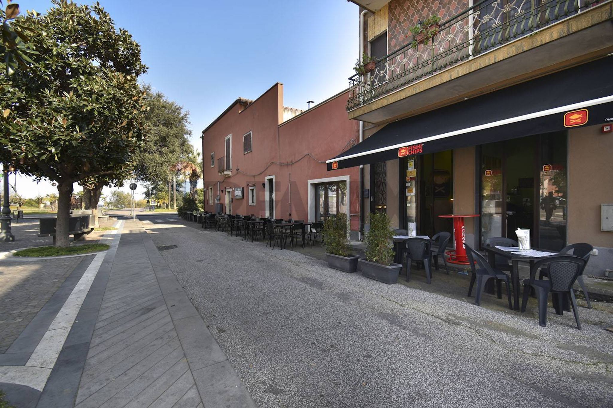 Edificio all'aperto