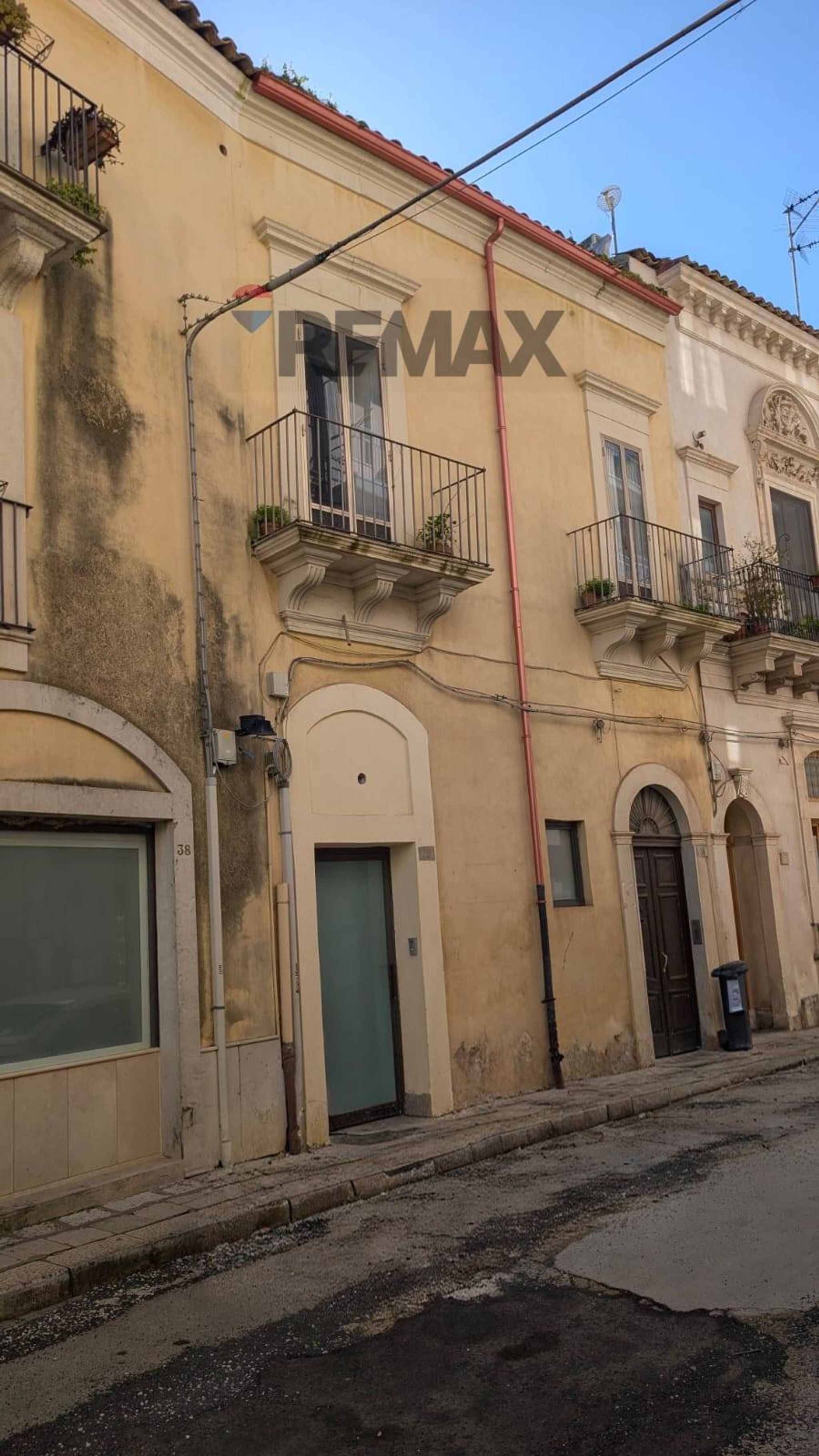Edificio all'aperto
