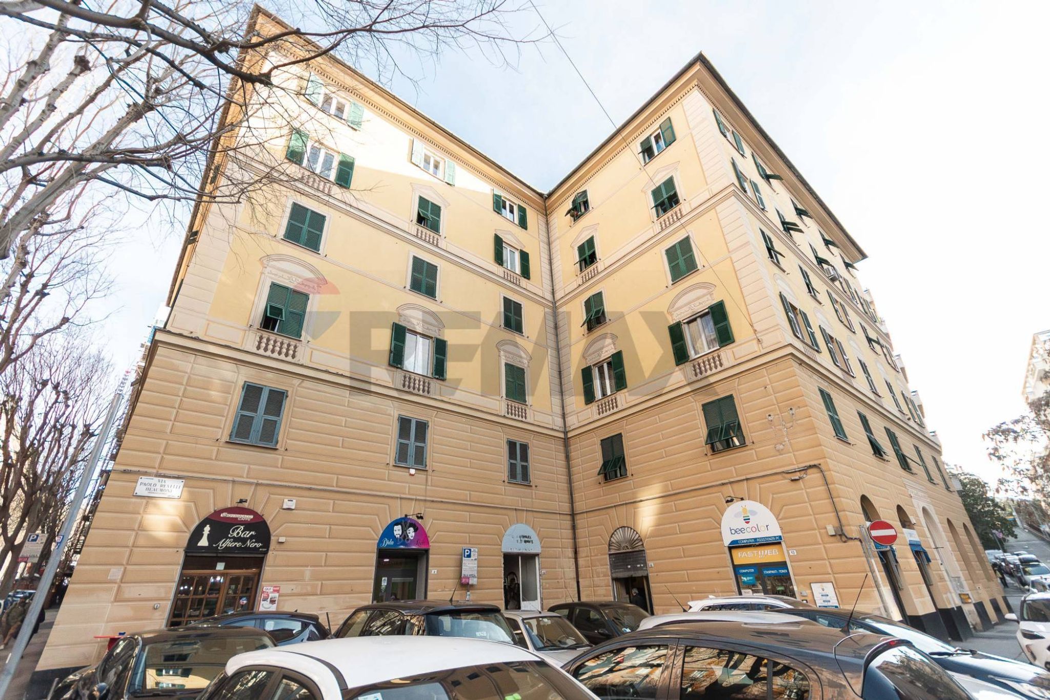 Edificio all'aperto