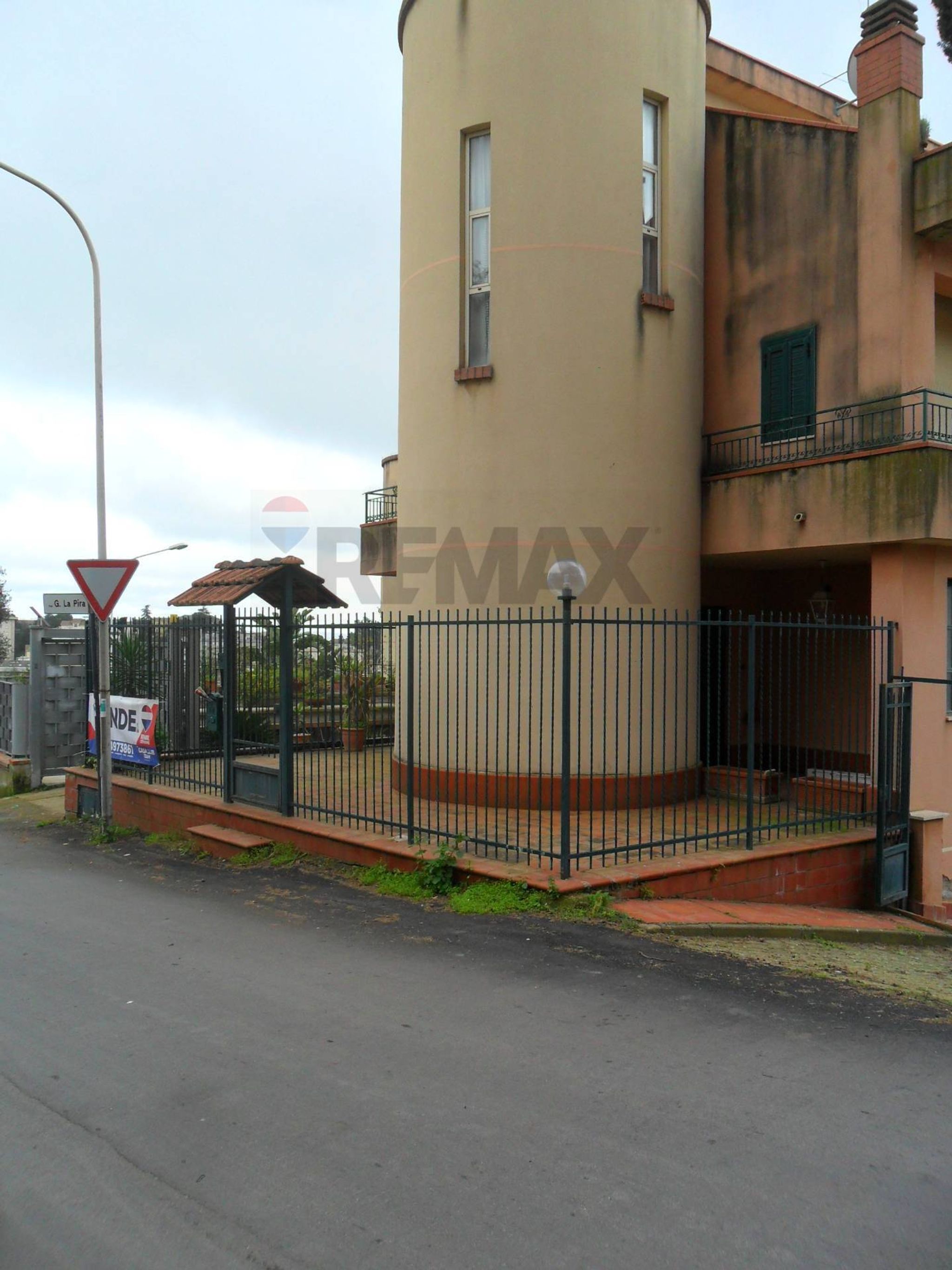 Edificio all'aperto