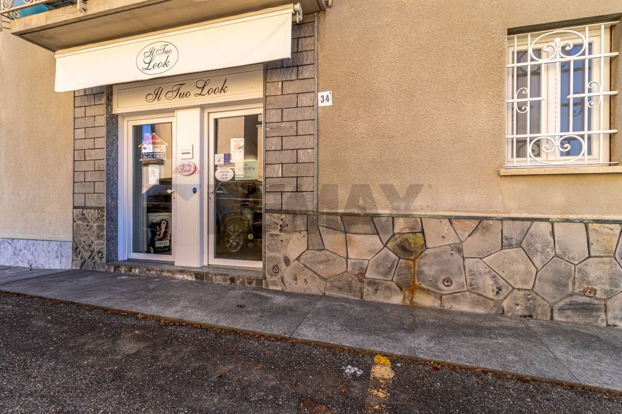 Edificio all'aperto
