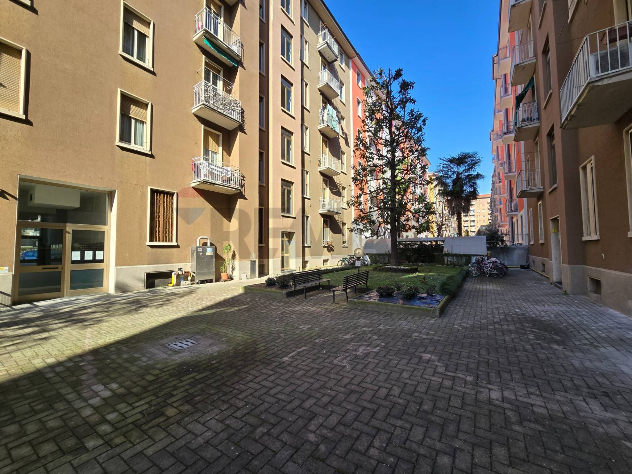Edificio all'aperto