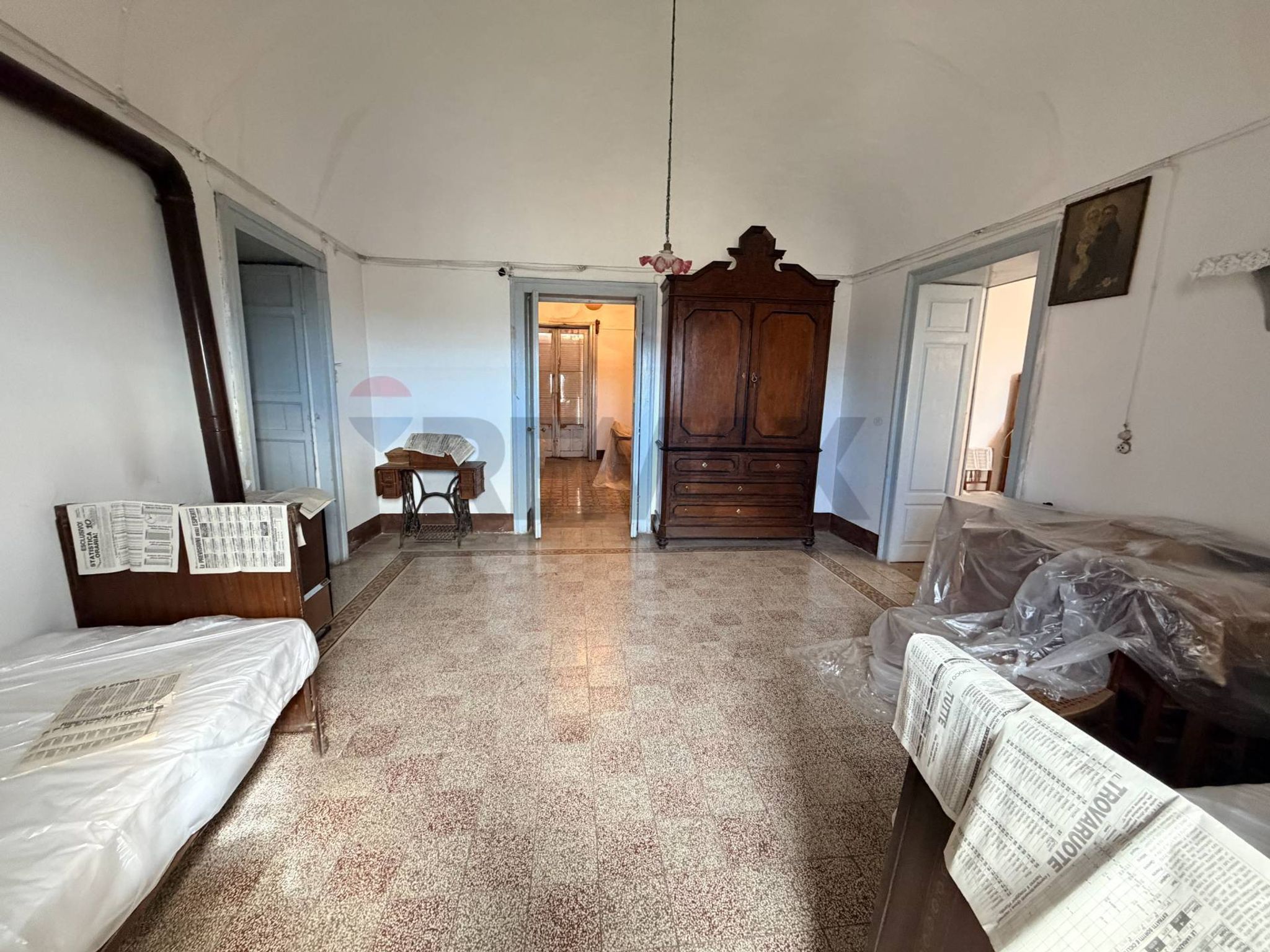 Property in Ferla