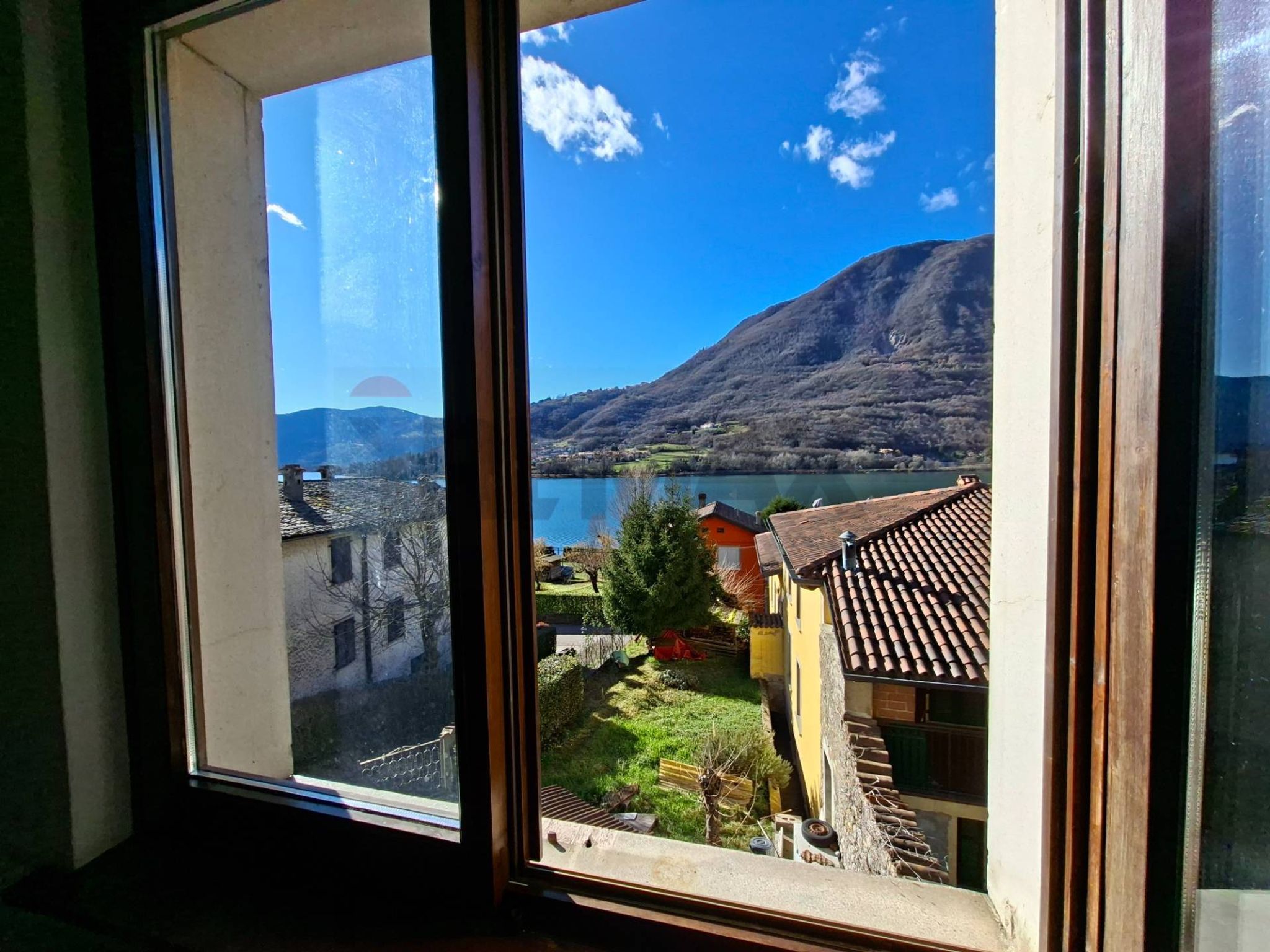 Vista delle montagne