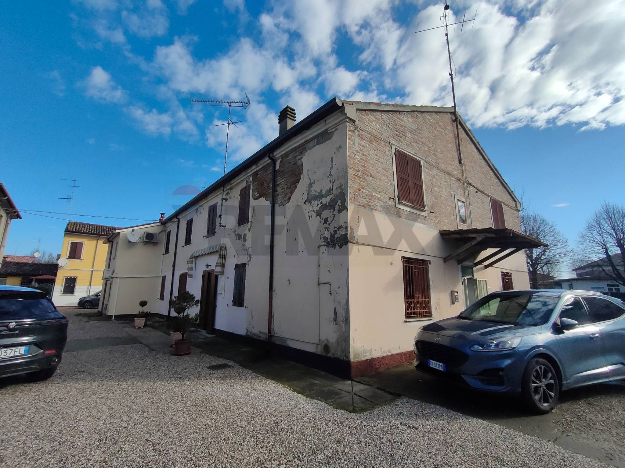 Property in Ostellato