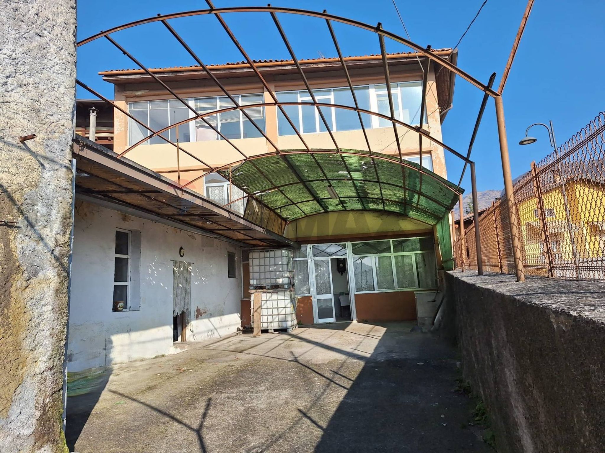 Casa all'aperto