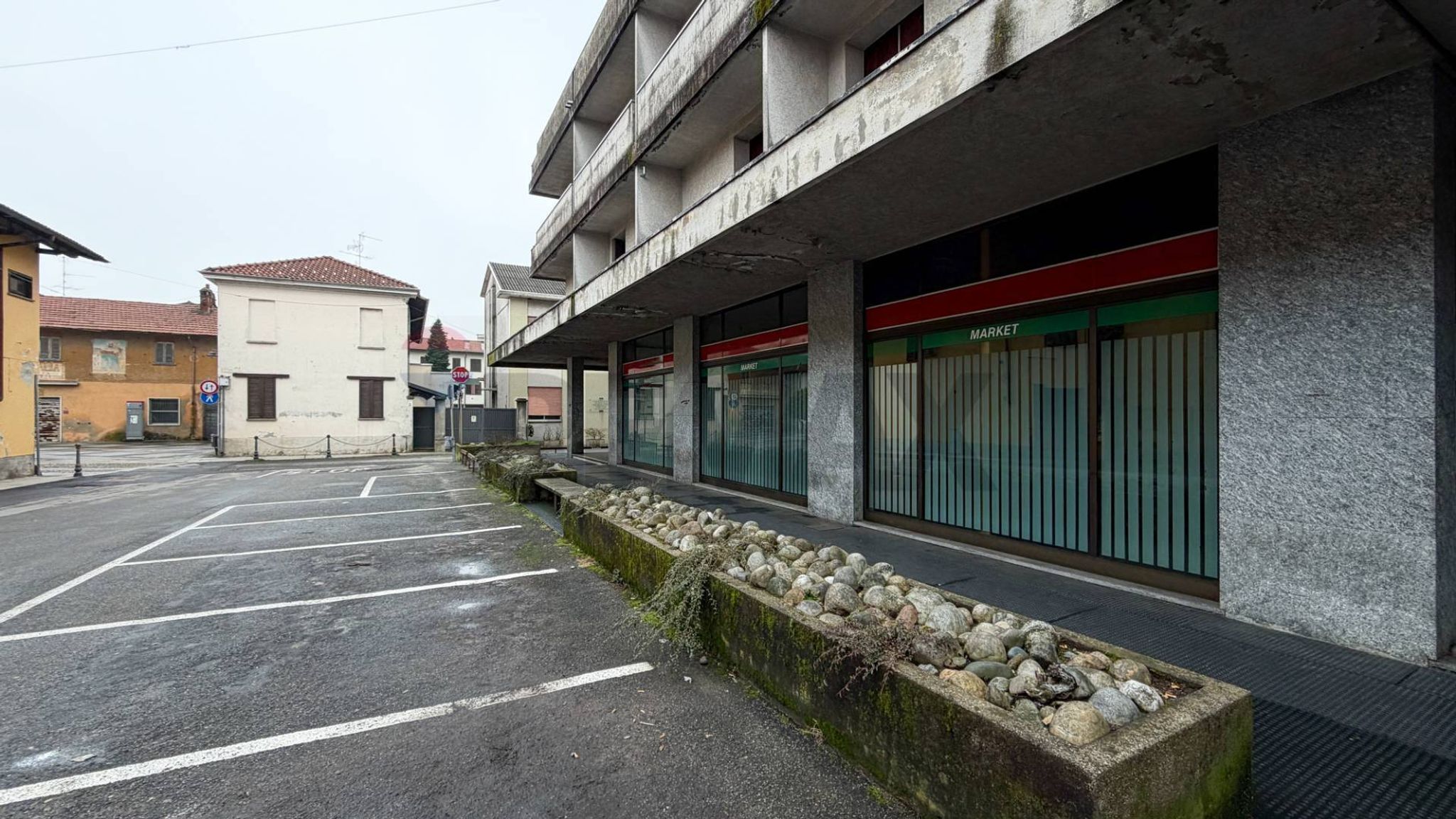 Edificio all'aperto