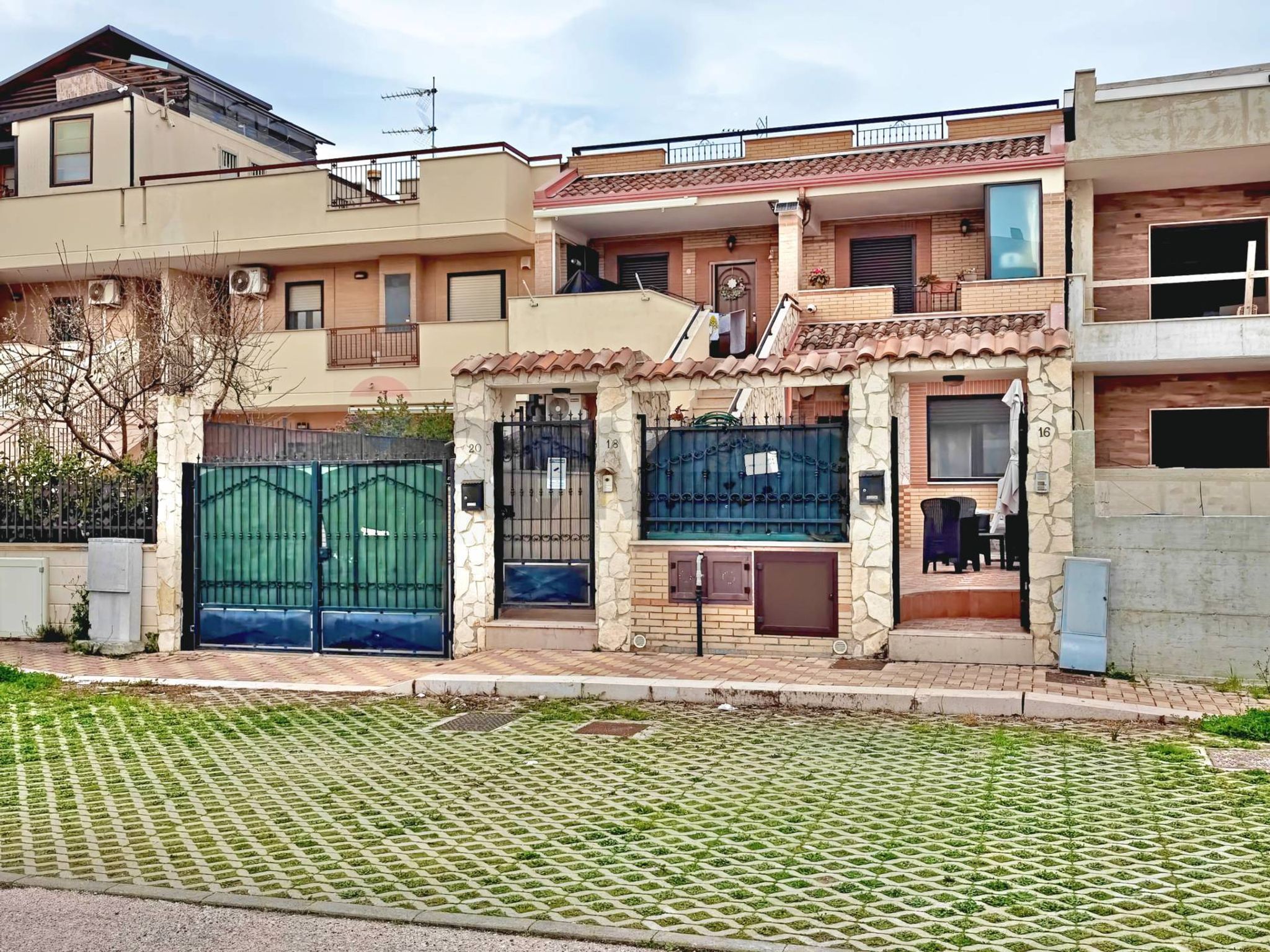 Edificio all'aperto