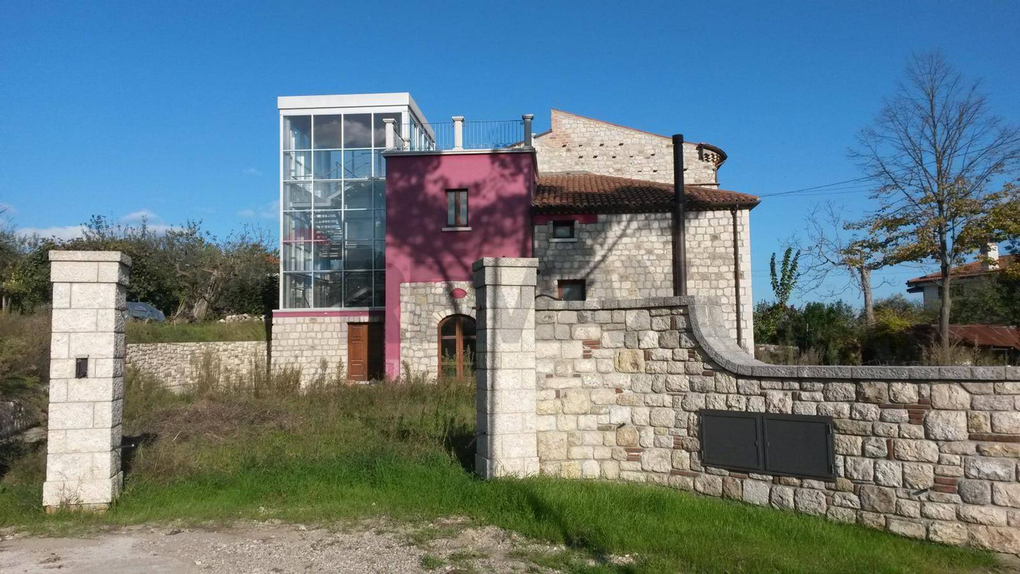 Casa all'aperto