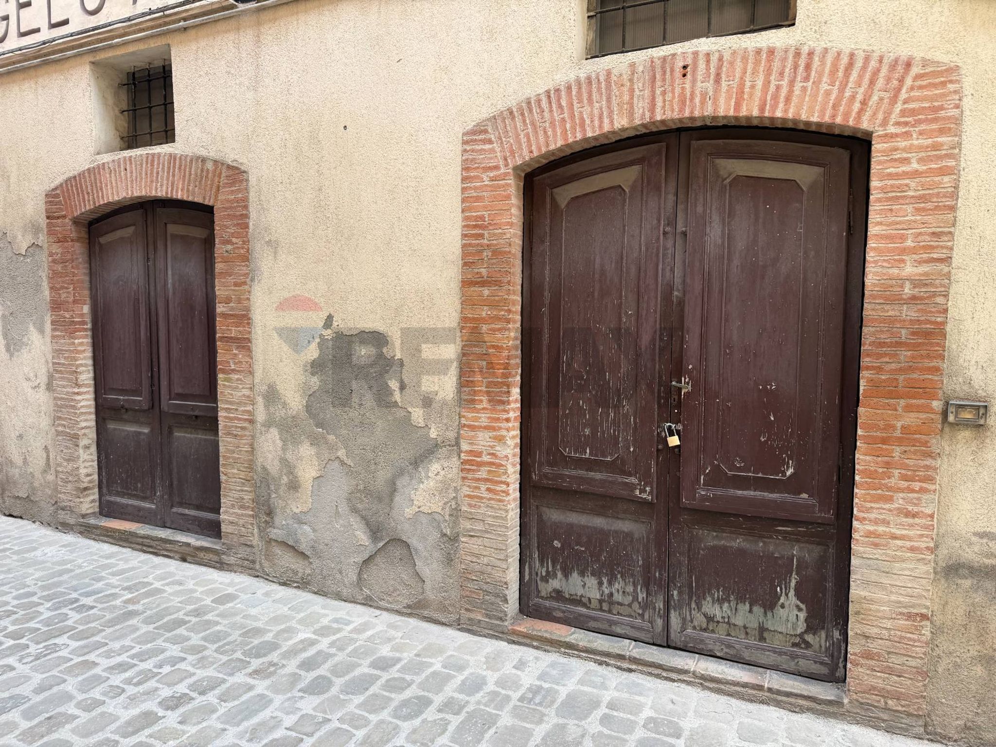 Edificio all'aperto