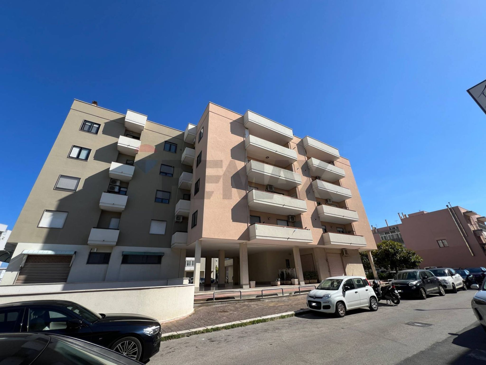 Edificio all'aperto