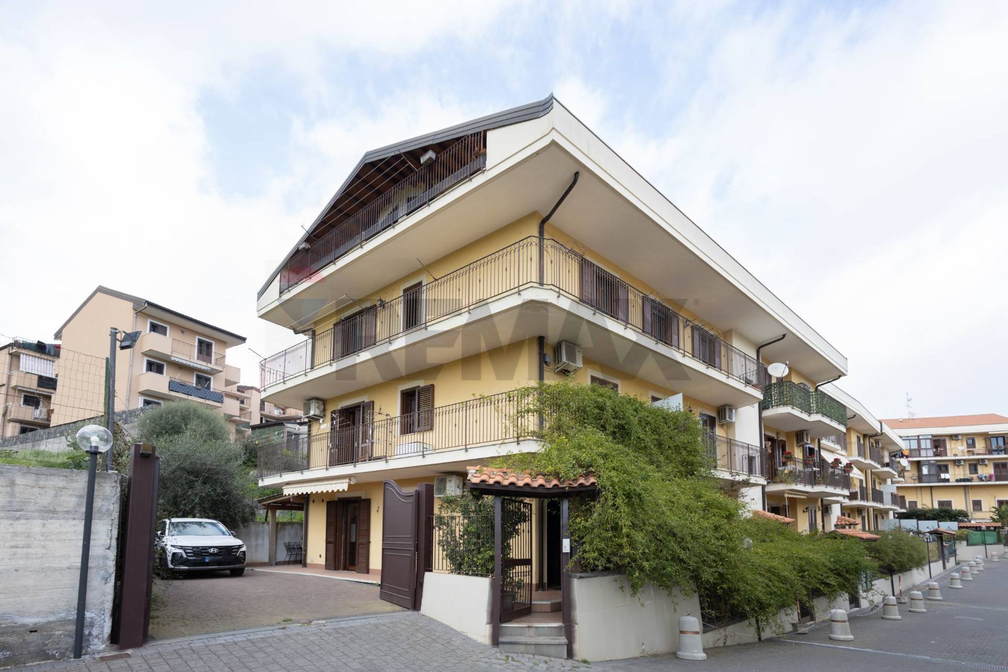 Immobile a Aci Catena