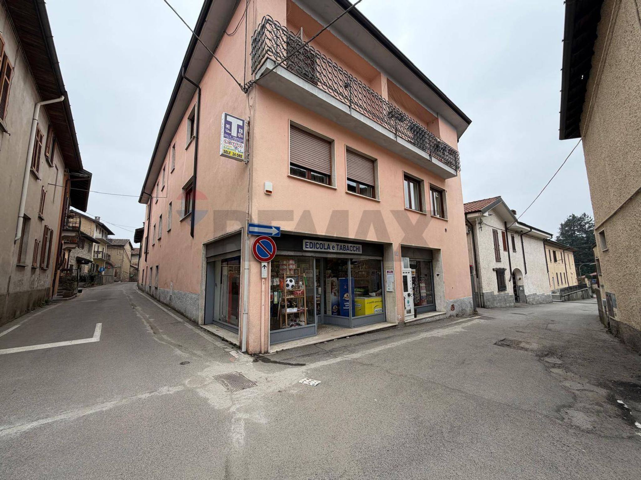 Edificio all'aperto