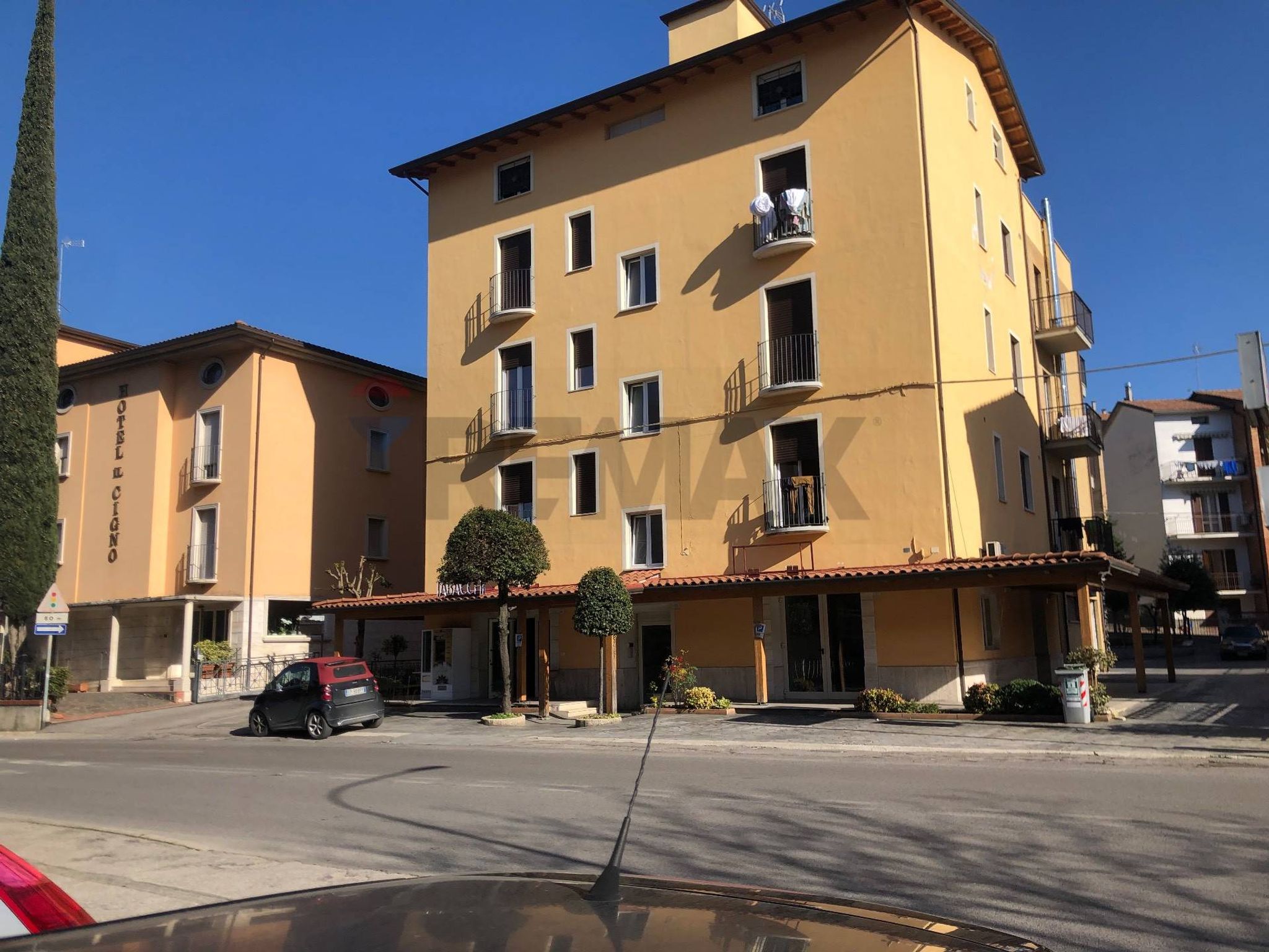 Edificio all'aperto